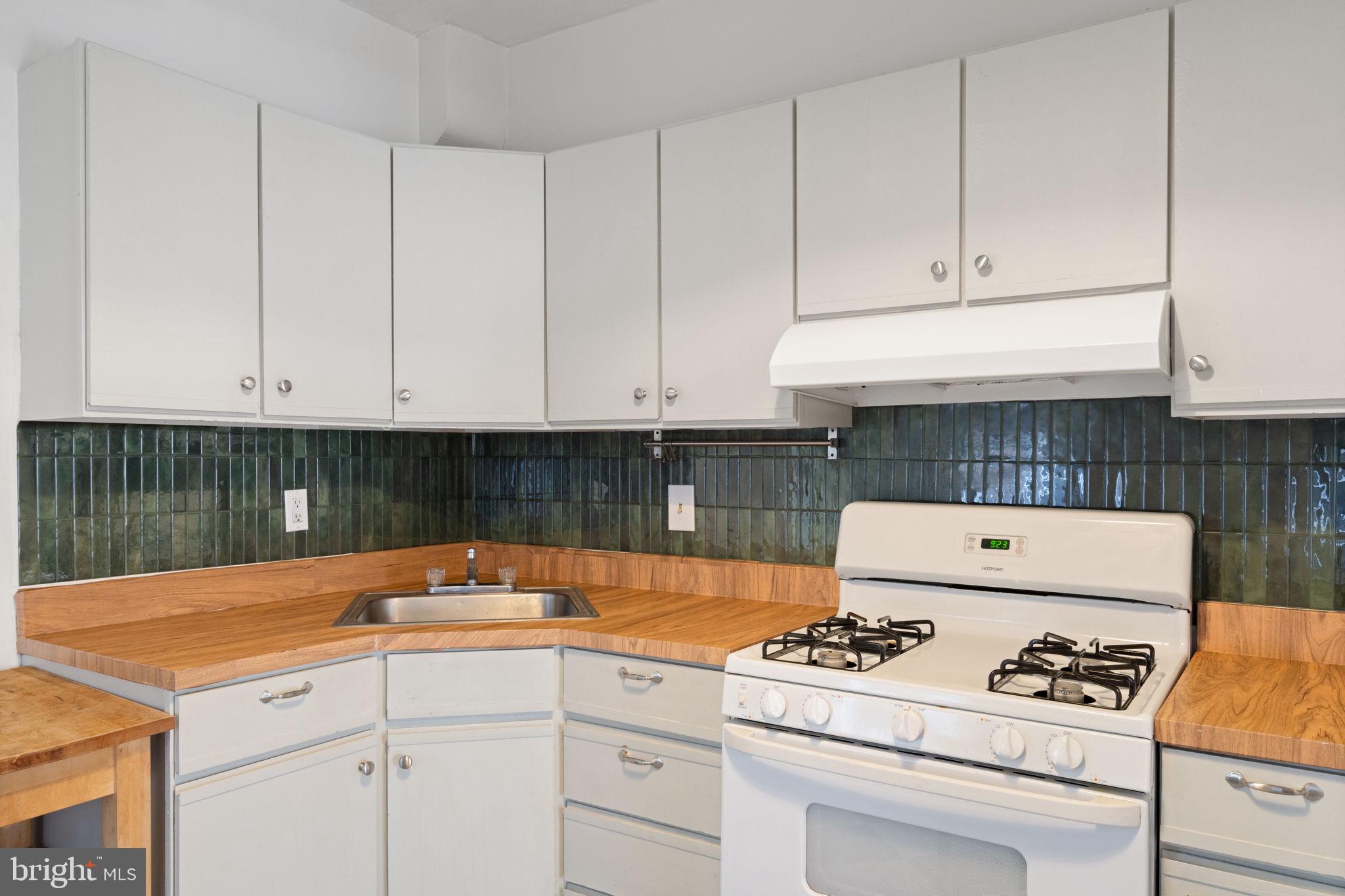 PORT RICHMOND - Residential