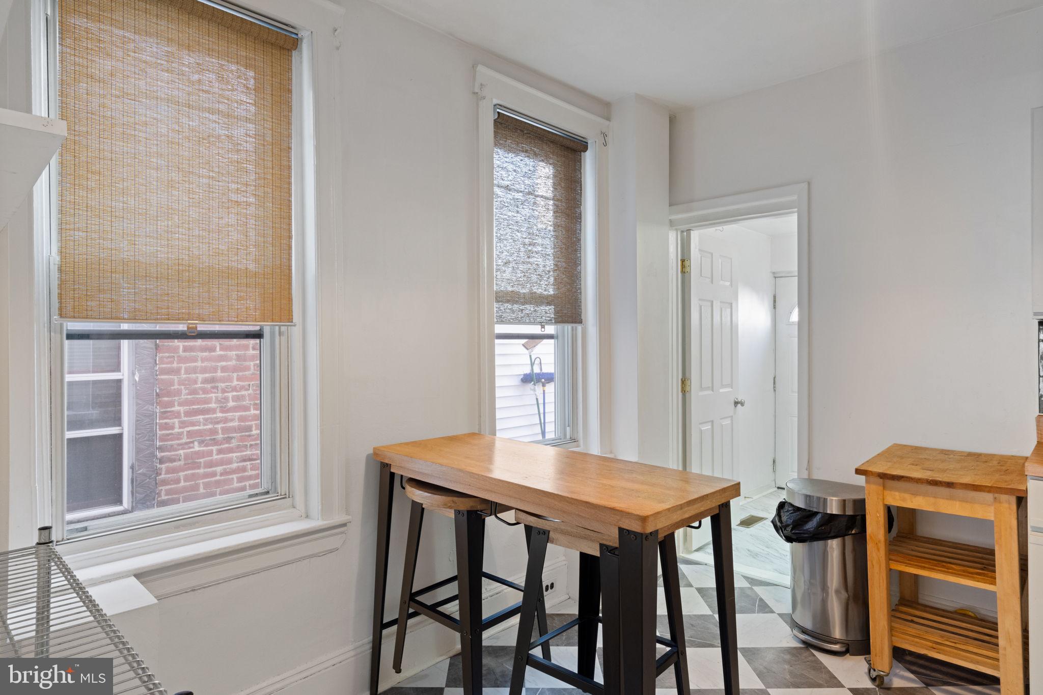 PORT RICHMOND - Residential