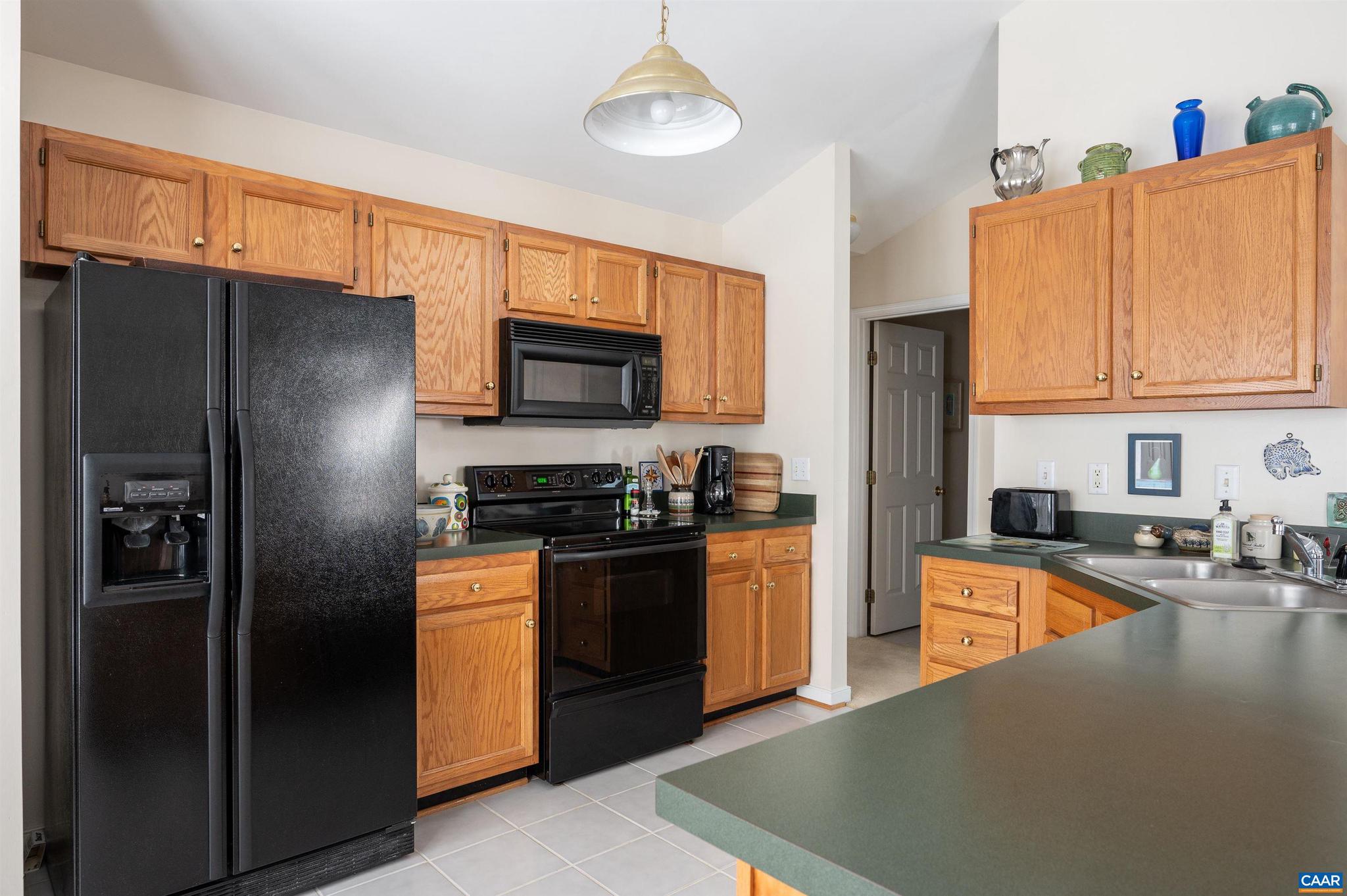 REDFIELDS - Residential