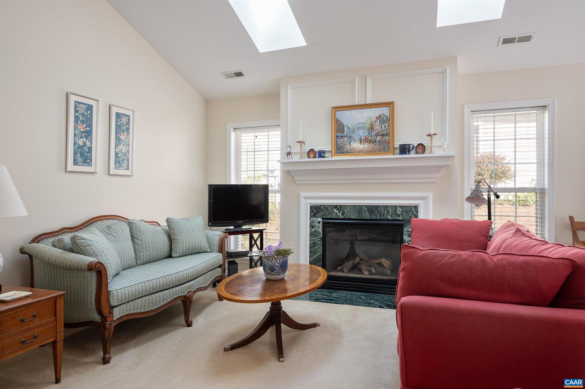 REDFIELDS - Residential