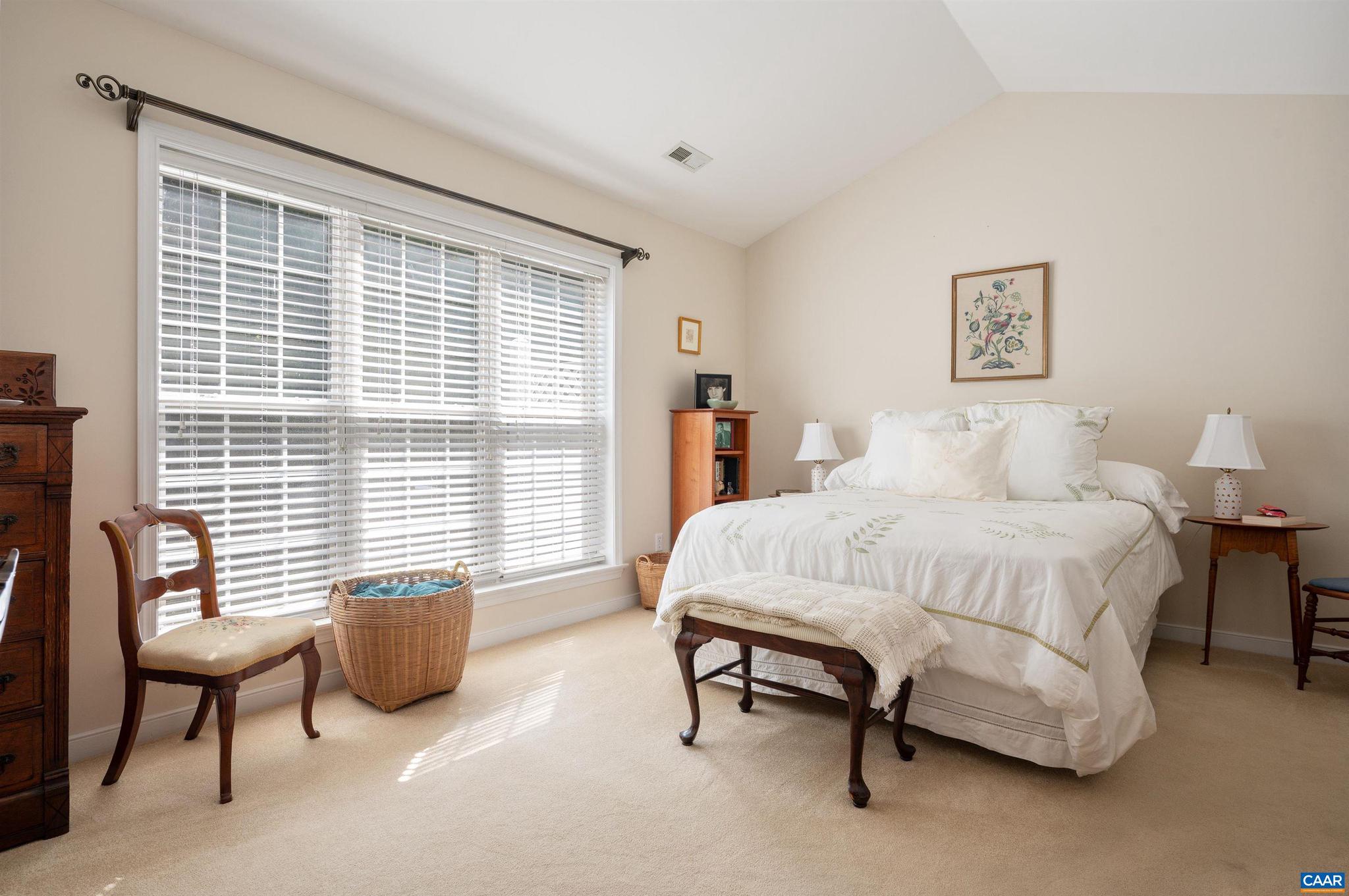 REDFIELDS - Residential