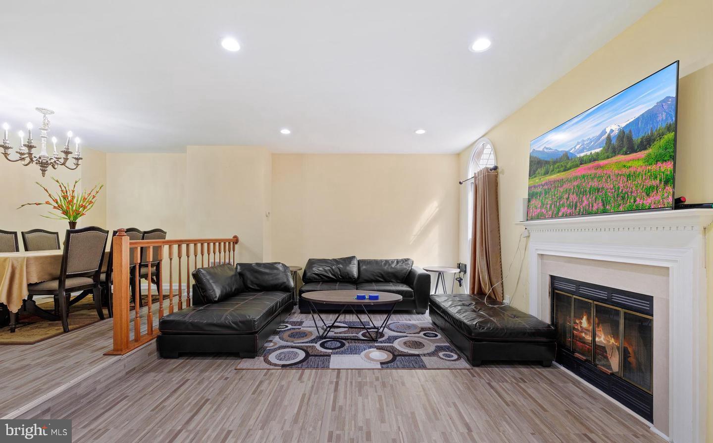 FOX CREEK - Residential Lease