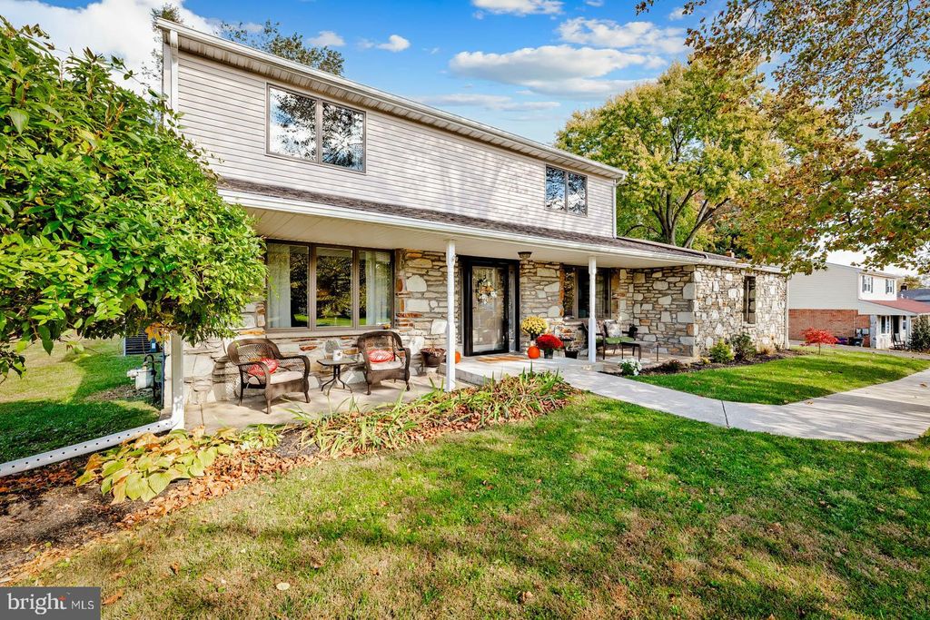 Photo of 1011 Milkweed Road, HUNTINGDON VALLEY, PA 19006 (MLS # PAMC2159760)