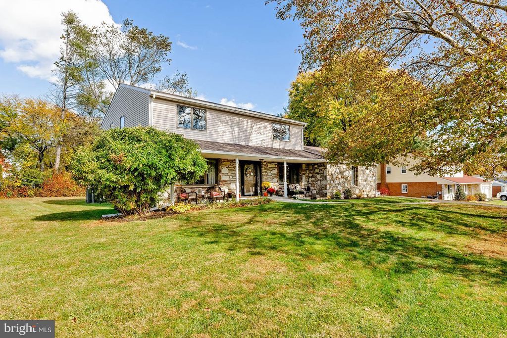 Photo of 1011 Milkweed Road, HUNTINGDON VALLEY, PA 19006 (MLS # PAMC2159760)
