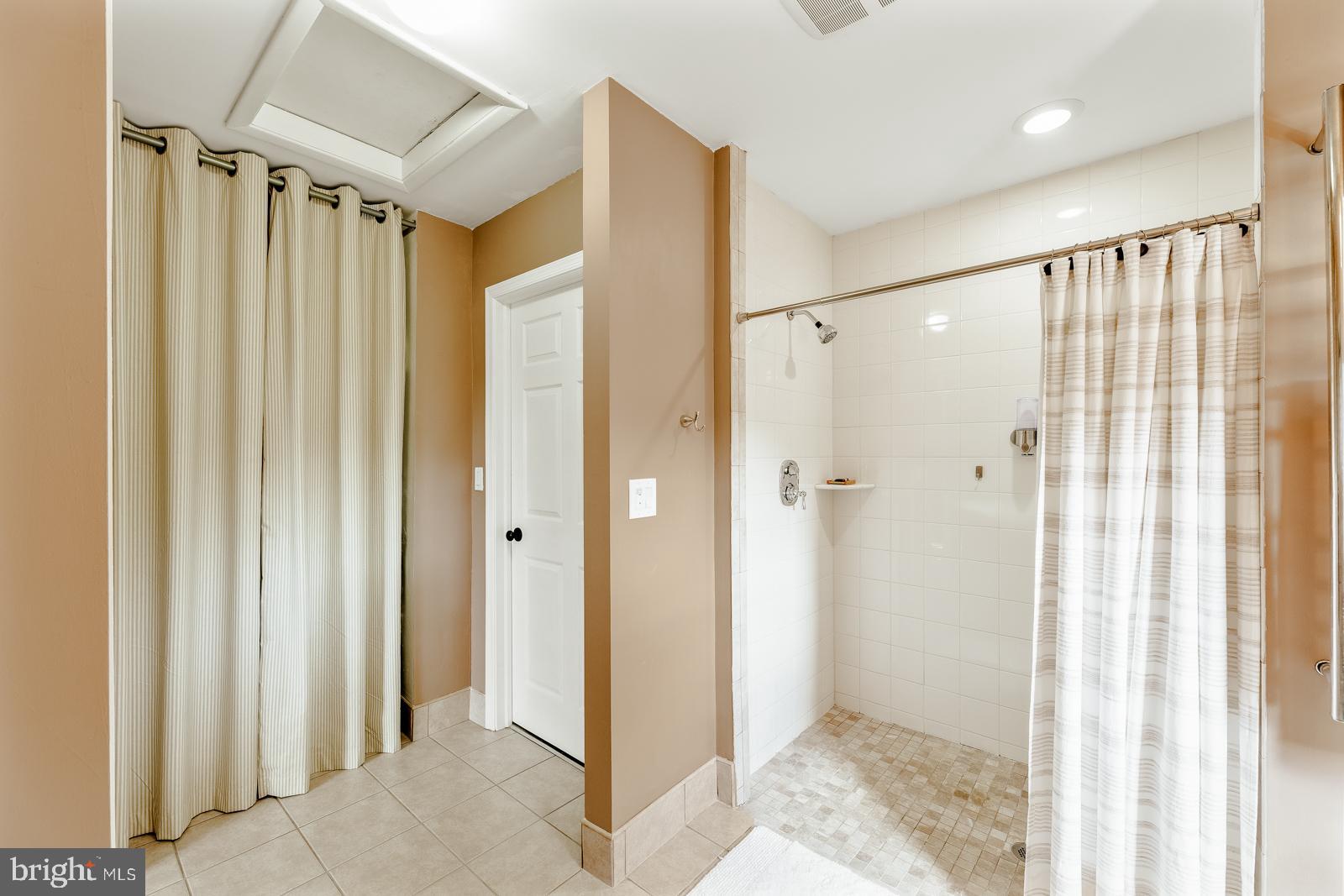 ALBIDALE - Residential