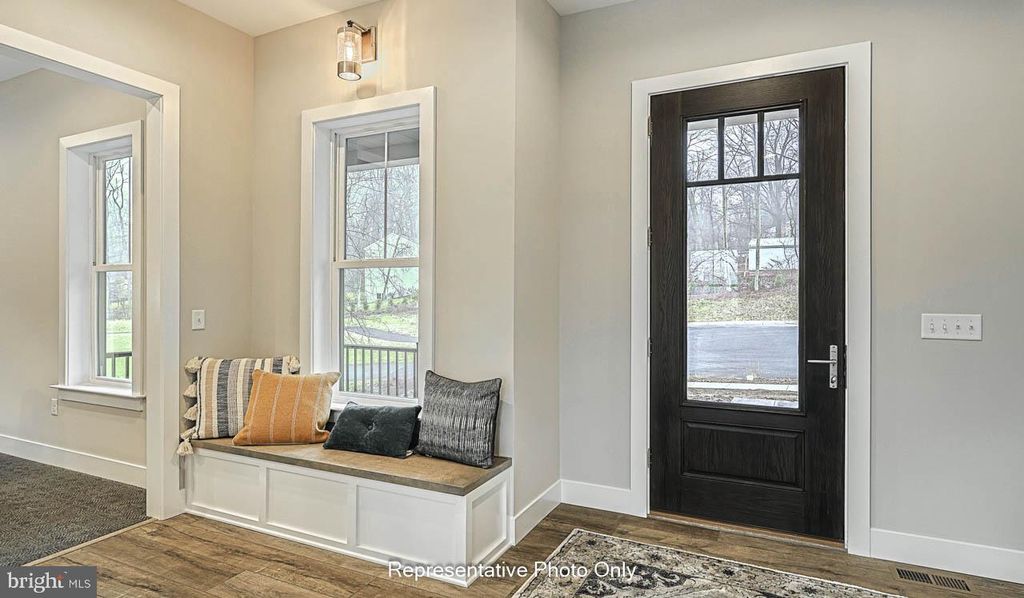 Photo of 224 West Valley Road, DENVER, PA 17517 (MLS # PALA2085848)