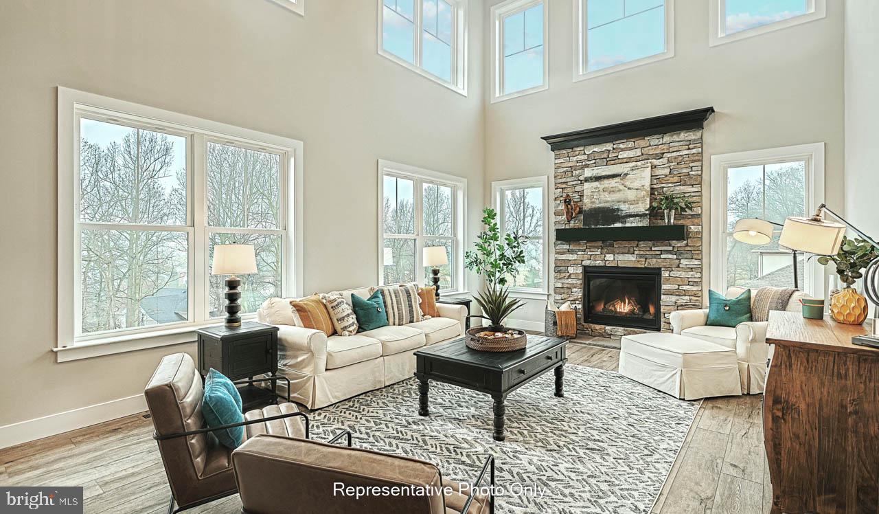 HAWK VALLEY - Residential