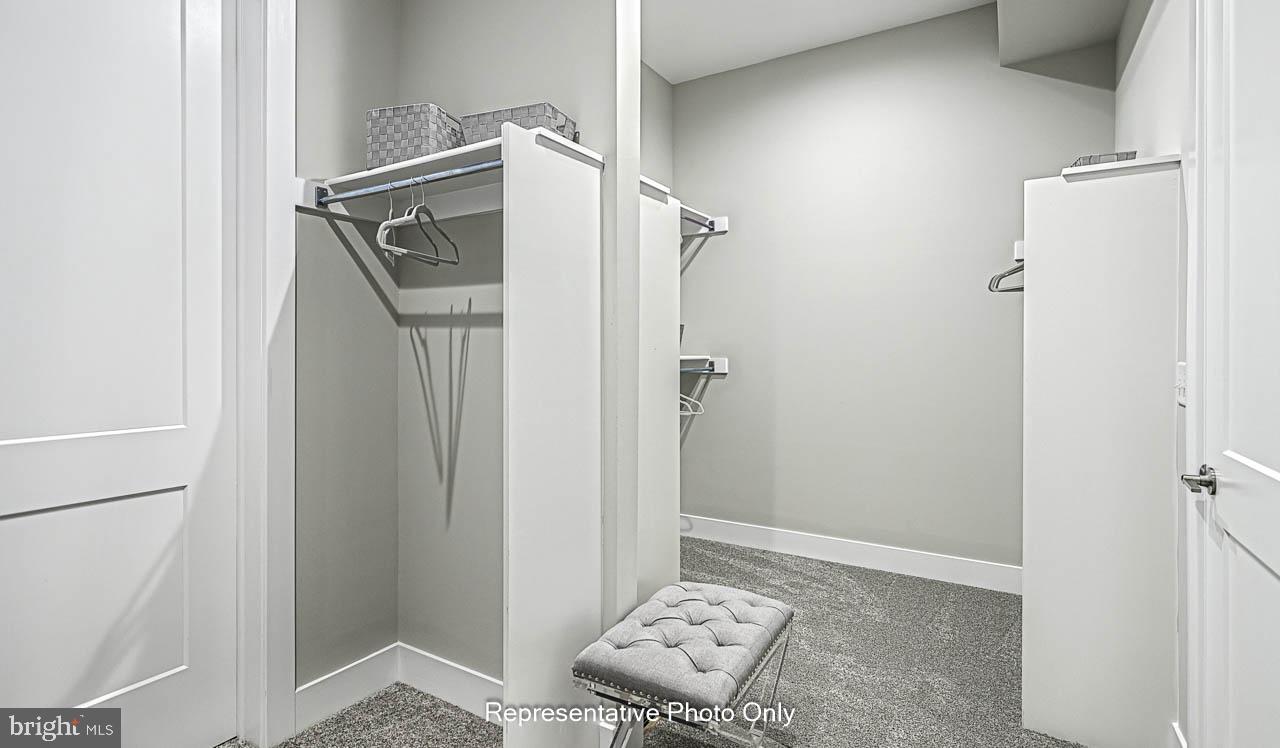 HAWK VALLEY - Residential