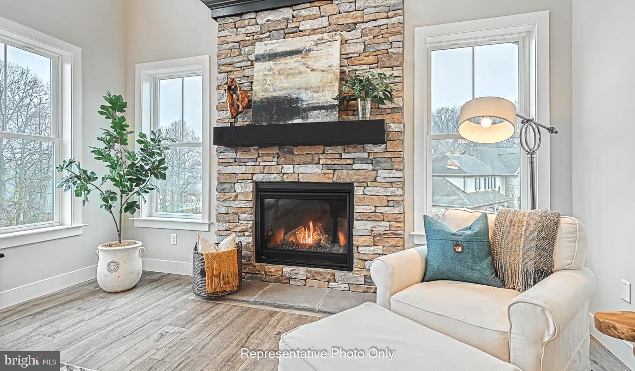 HAWK VALLEY - Residential