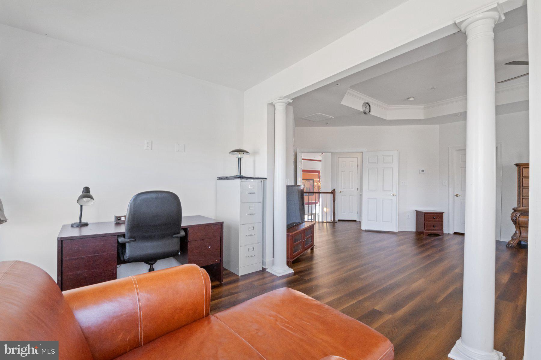 COLLINGBROOK - Residential