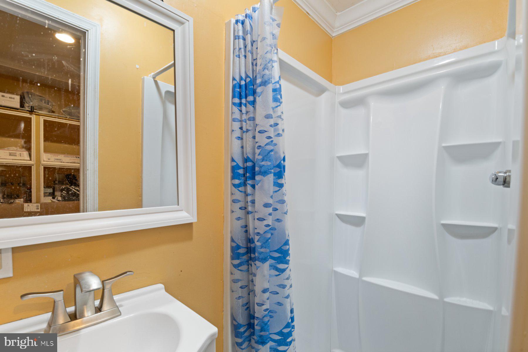 COLLINGBROOK - Residential