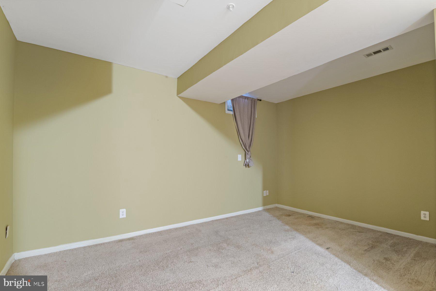 COLLINGBROOK - Residential