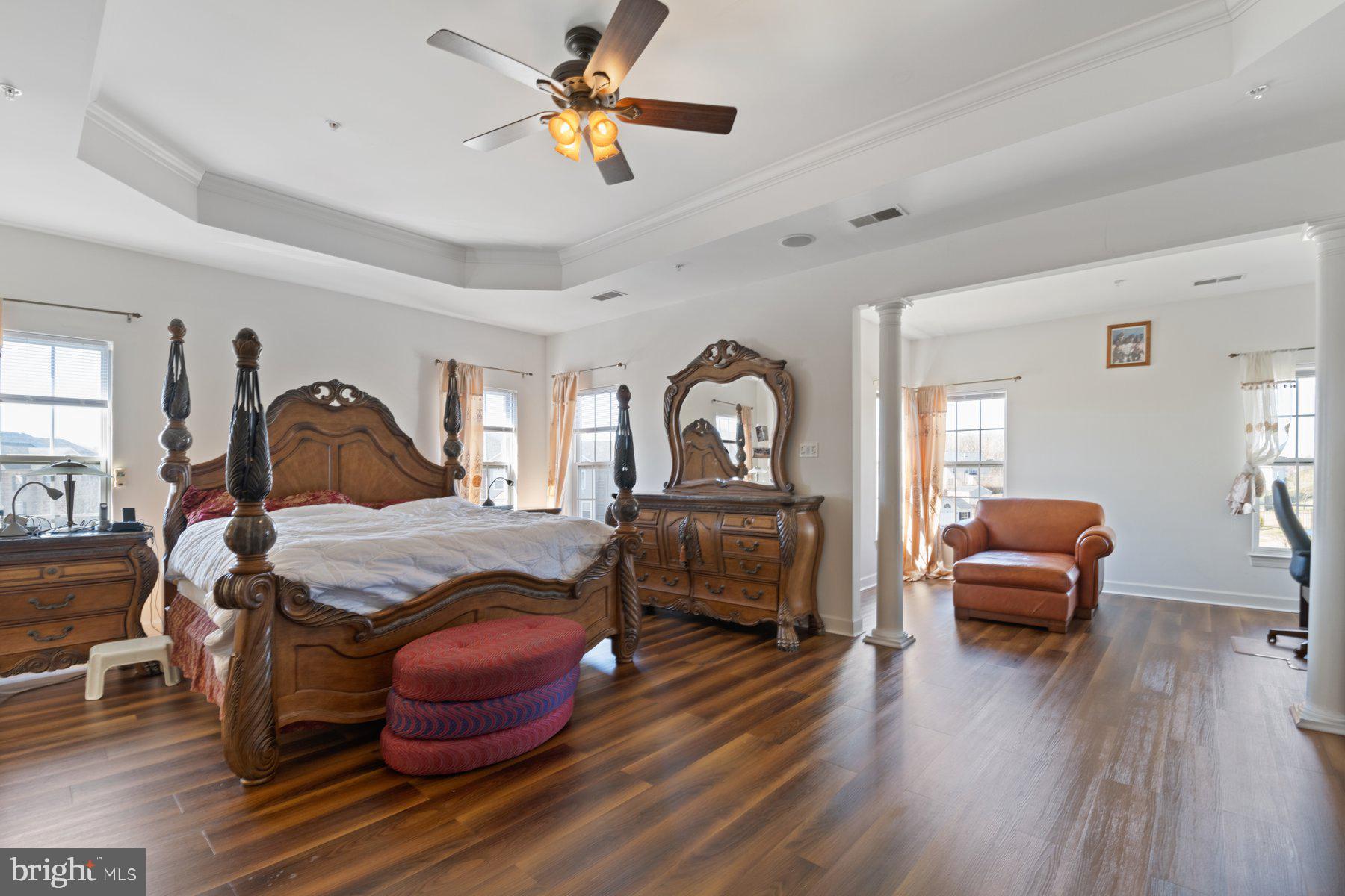 COLLINGBROOK - Residential