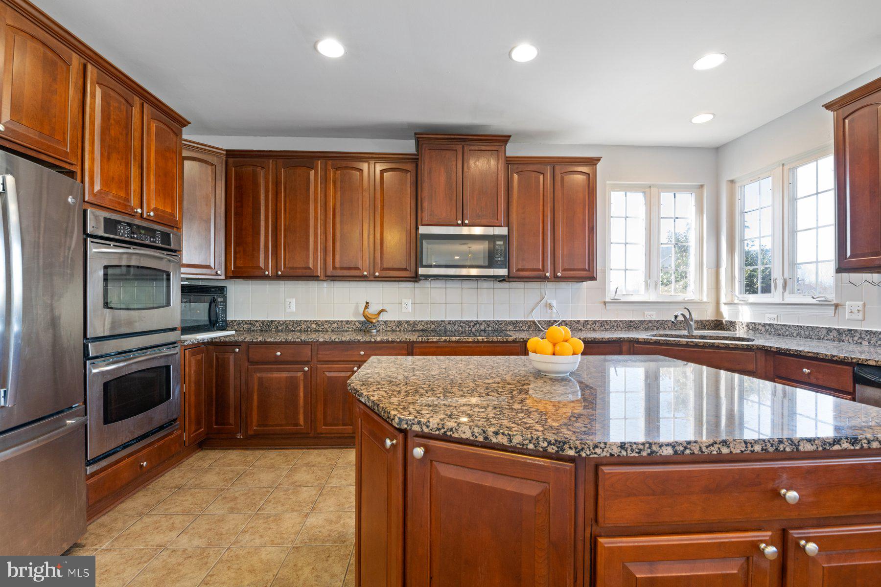 COLLINGBROOK - Residential