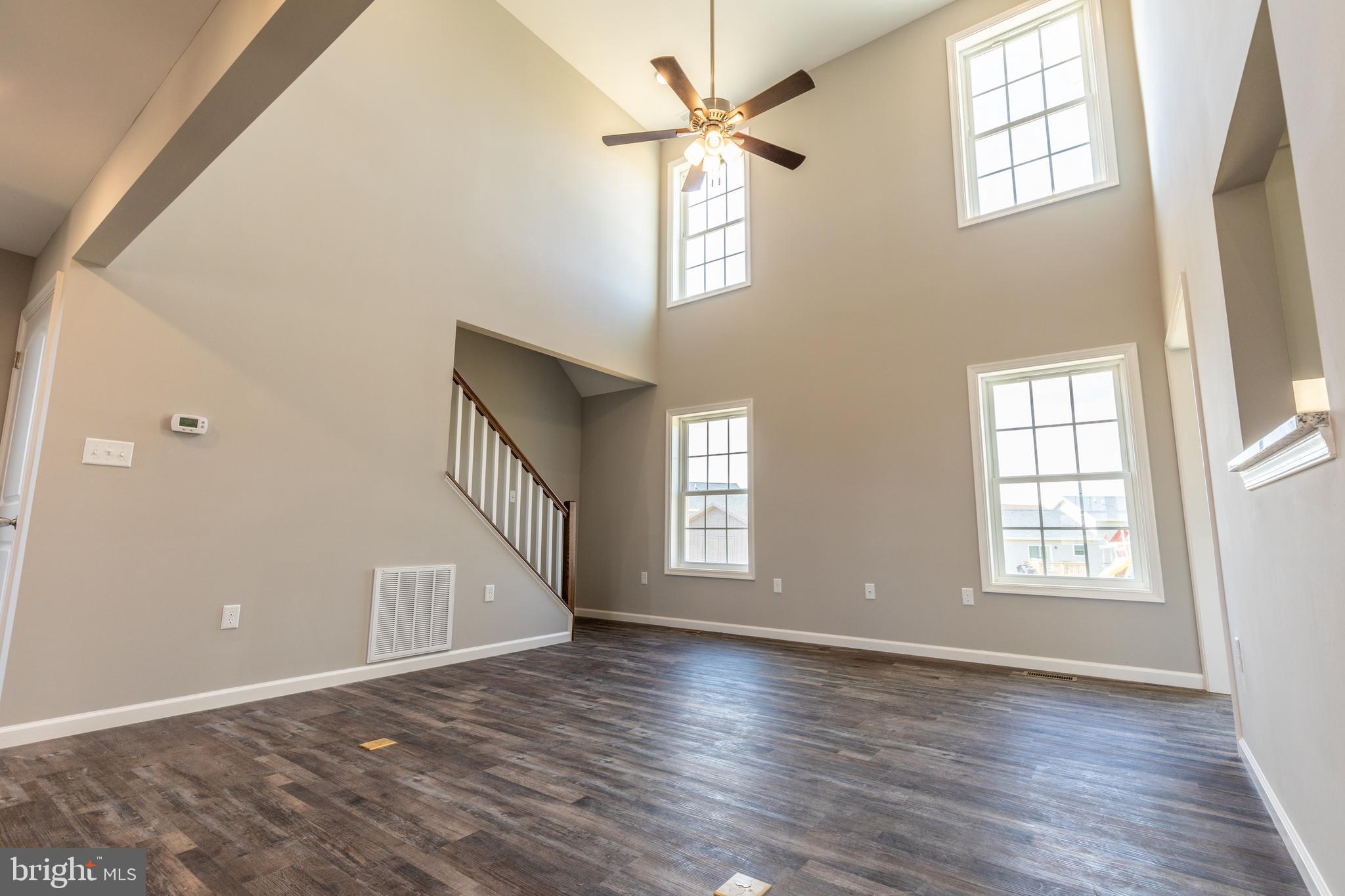 PEBBLE RIDGE - Residential