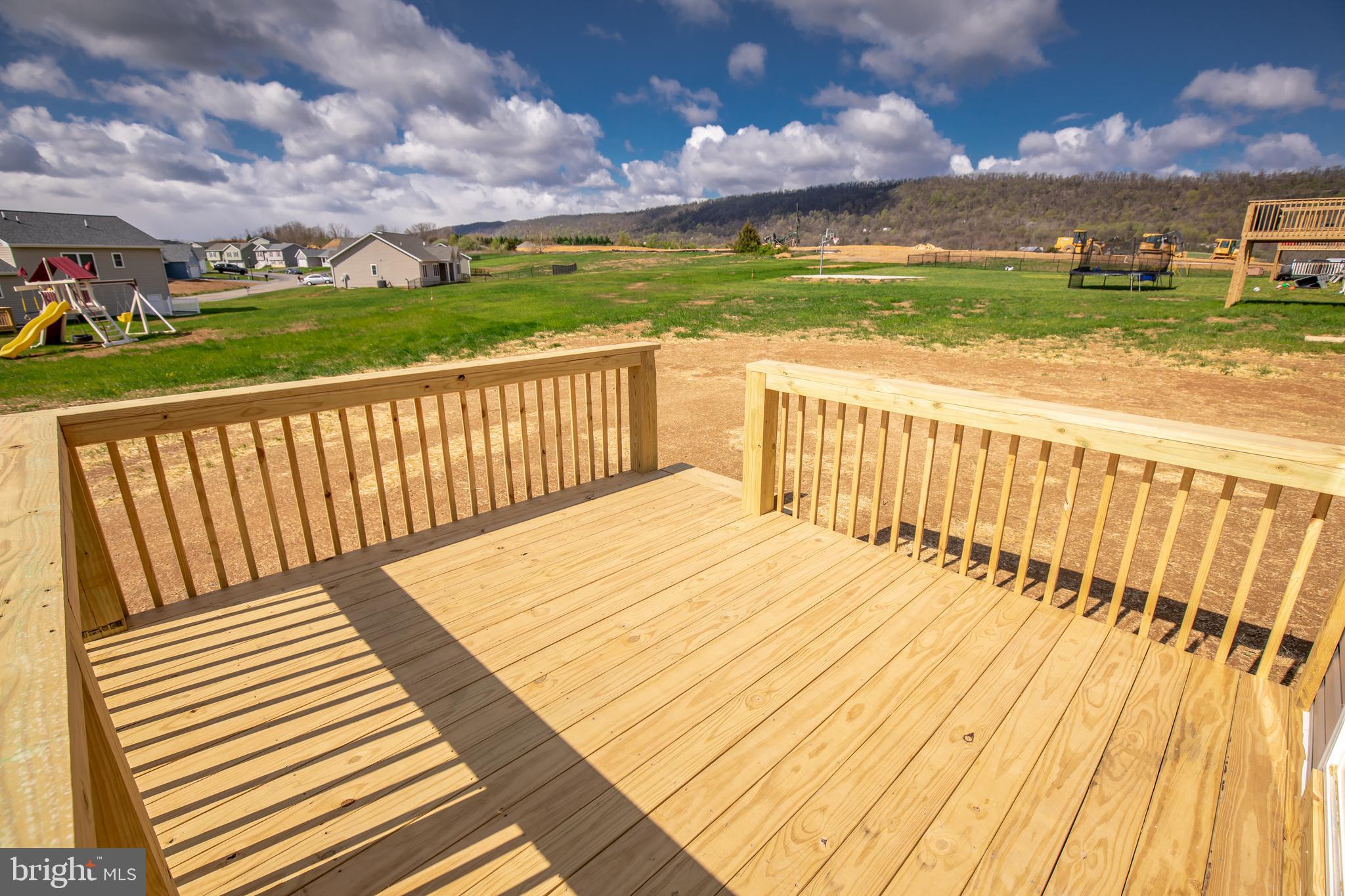 PEBBLE RIDGE - Residential