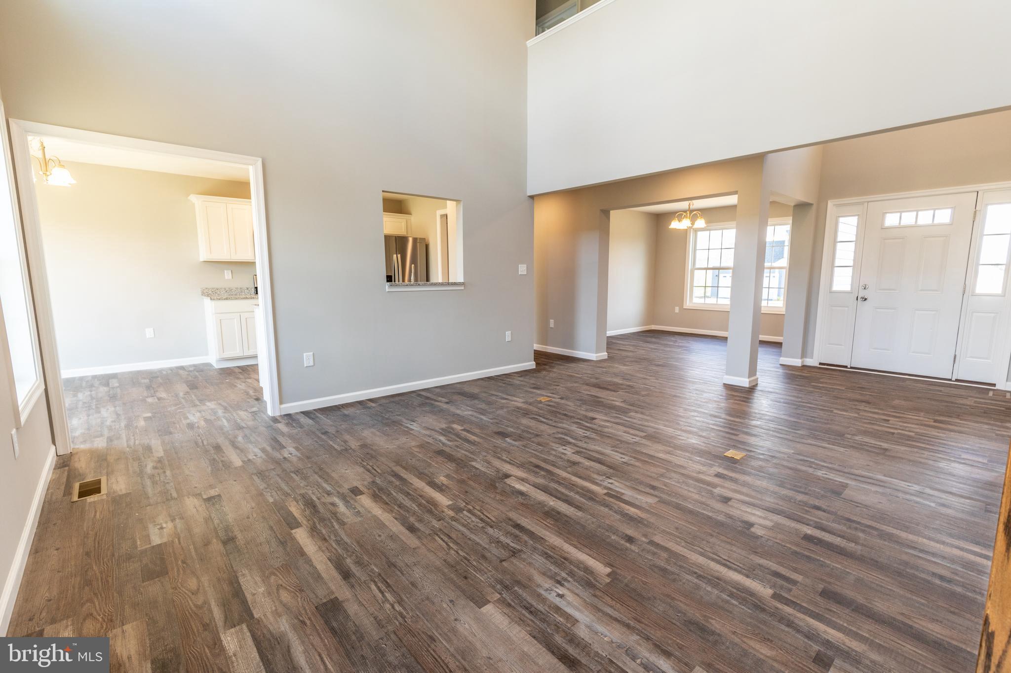 PEBBLE RIDGE - Residential