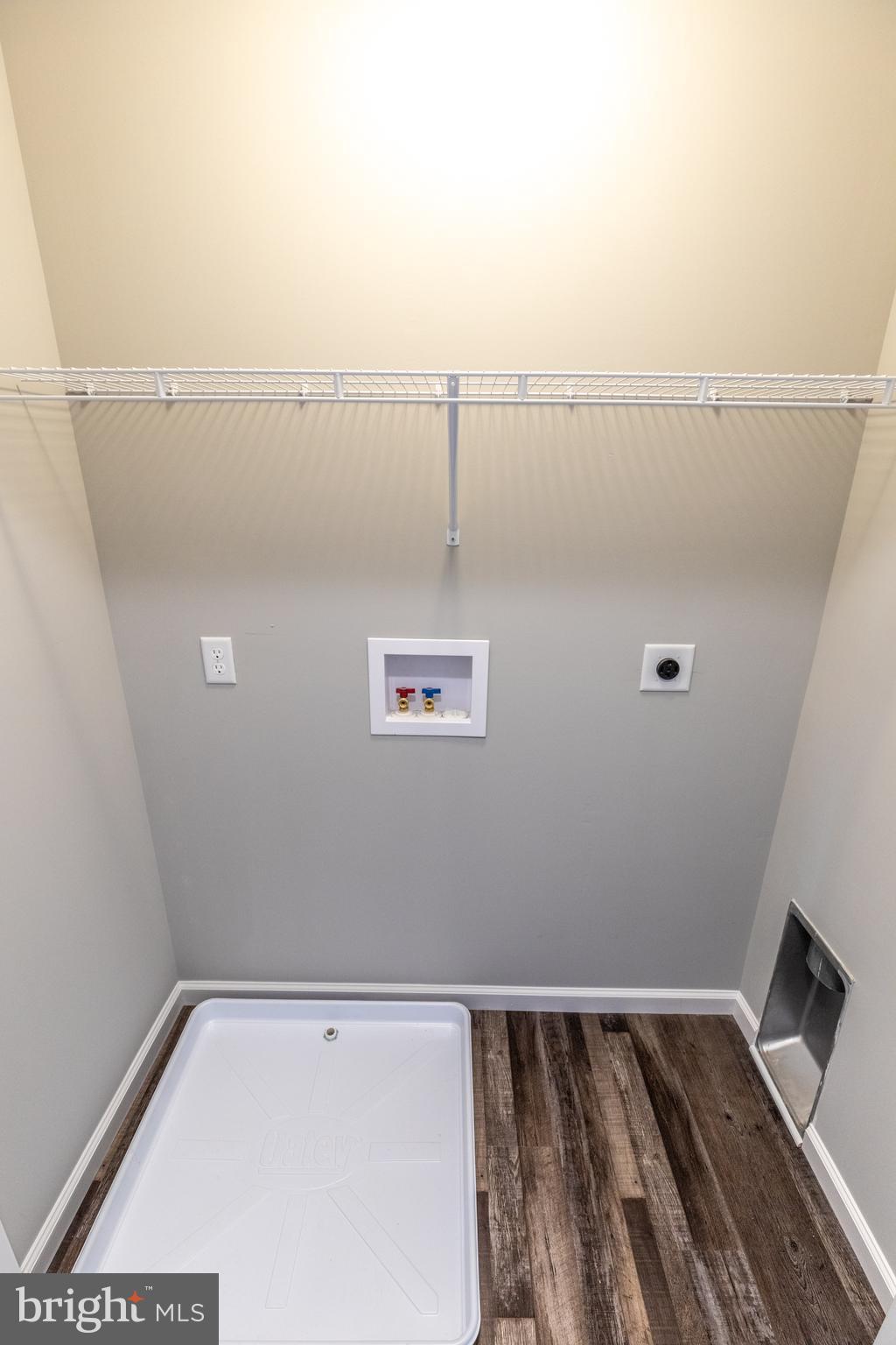 PEBBLE RIDGE - Residential