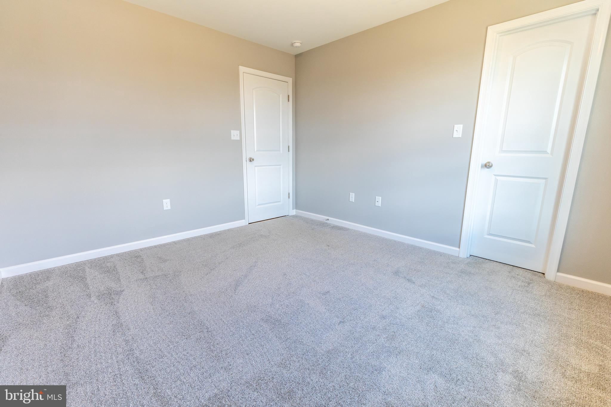 PEBBLE RIDGE - Residential