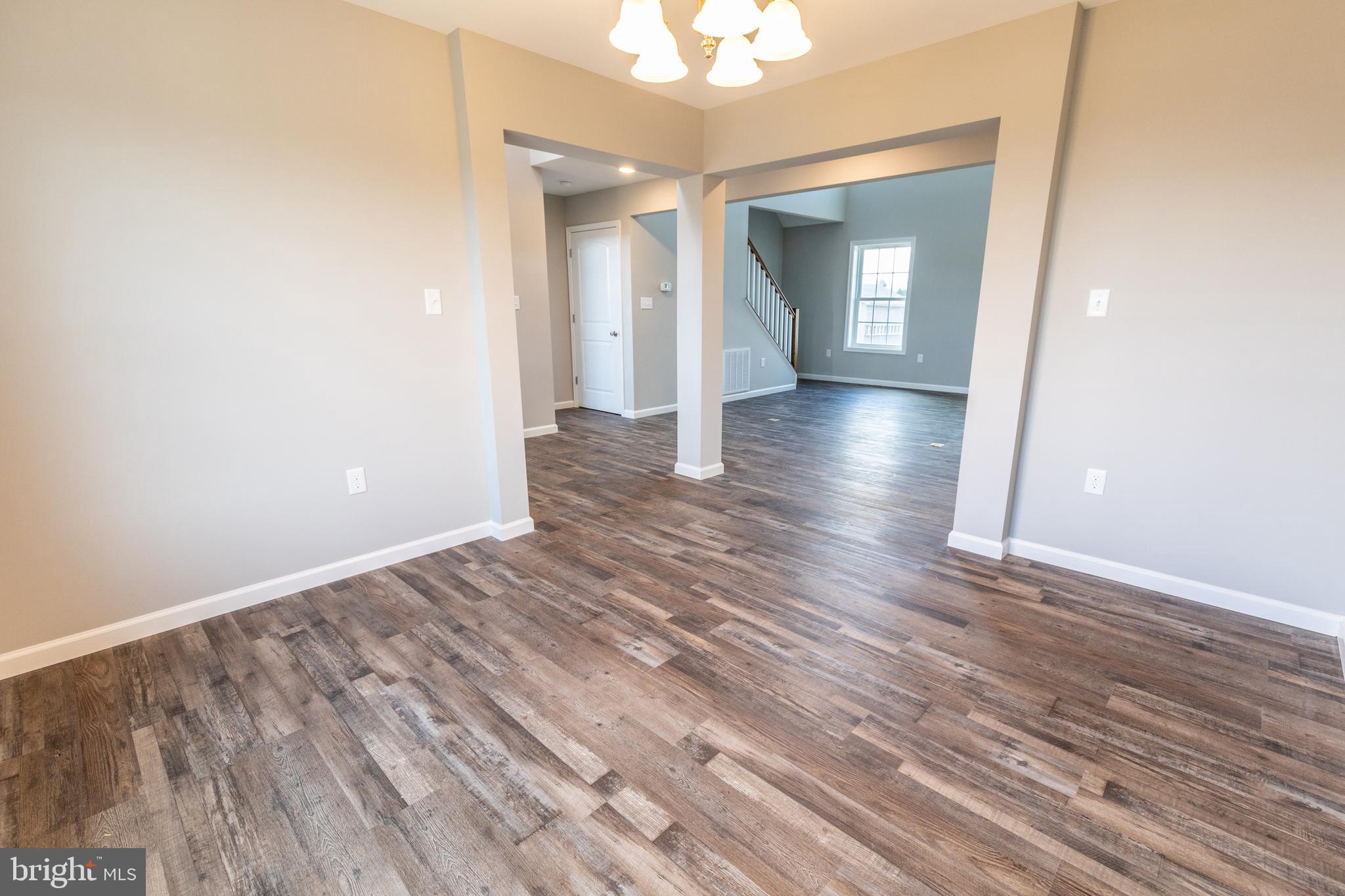 PEBBLE RIDGE - Residential