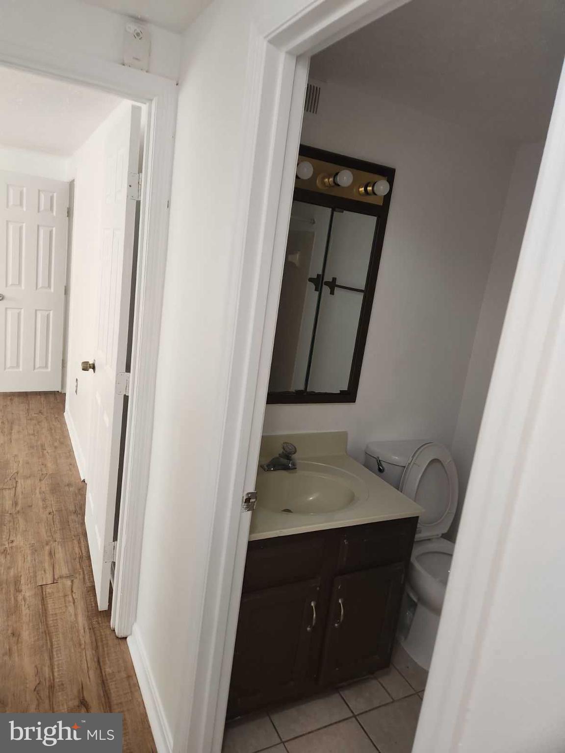 WOODBRIDGE CENTER - Residential Lease