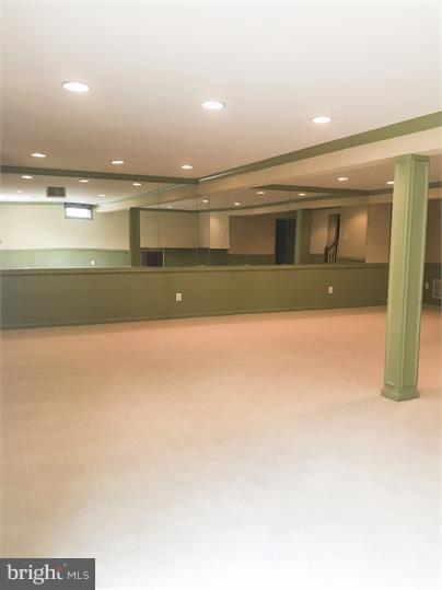 VIRGINIA HERITAGE AT LEE'S PARK - Residential Lease