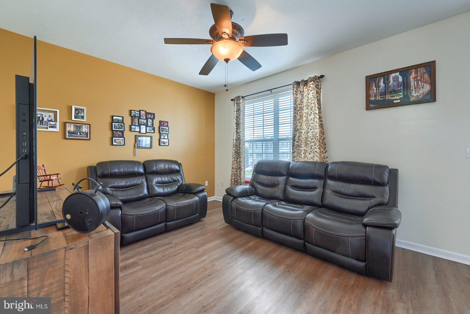 JACKSON HEIGHTS - Residential