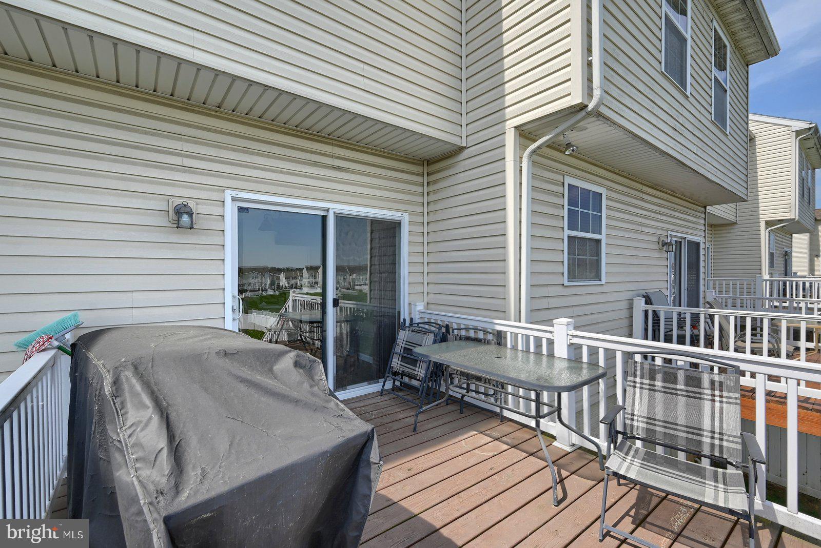 JACKSON HEIGHTS - Residential