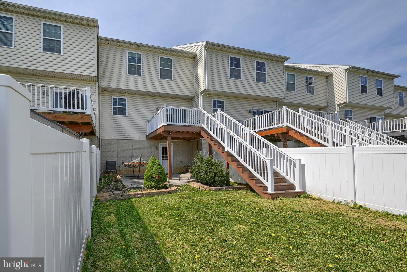 JACKSON HEIGHTS - Residential