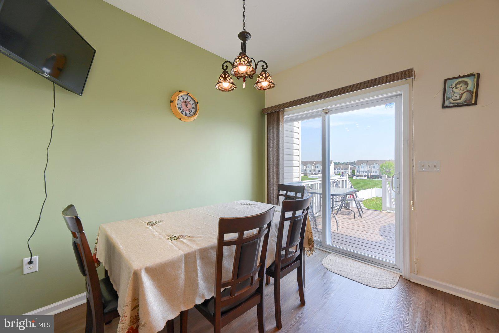 JACKSON HEIGHTS - Residential