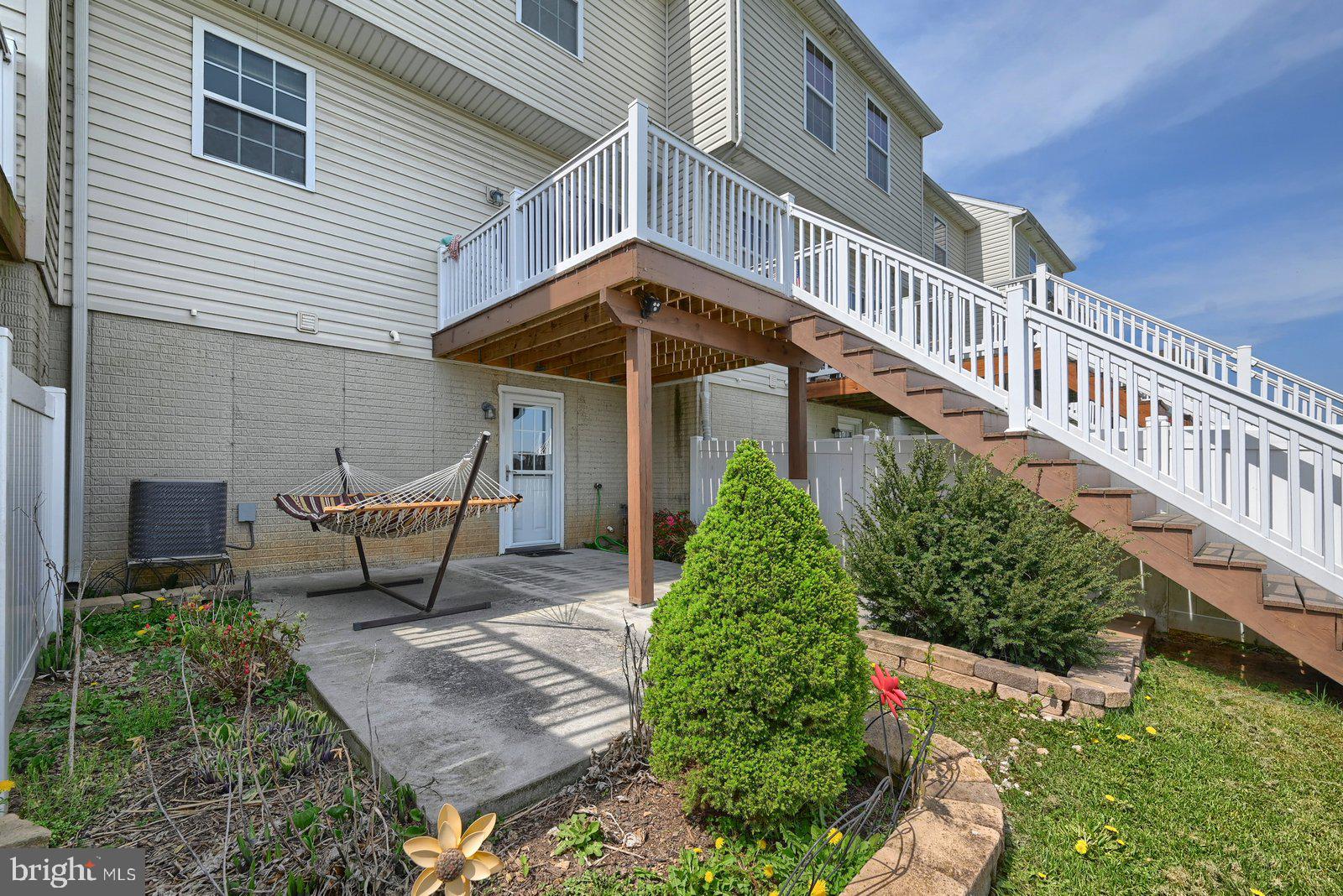 JACKSON HEIGHTS - Residential