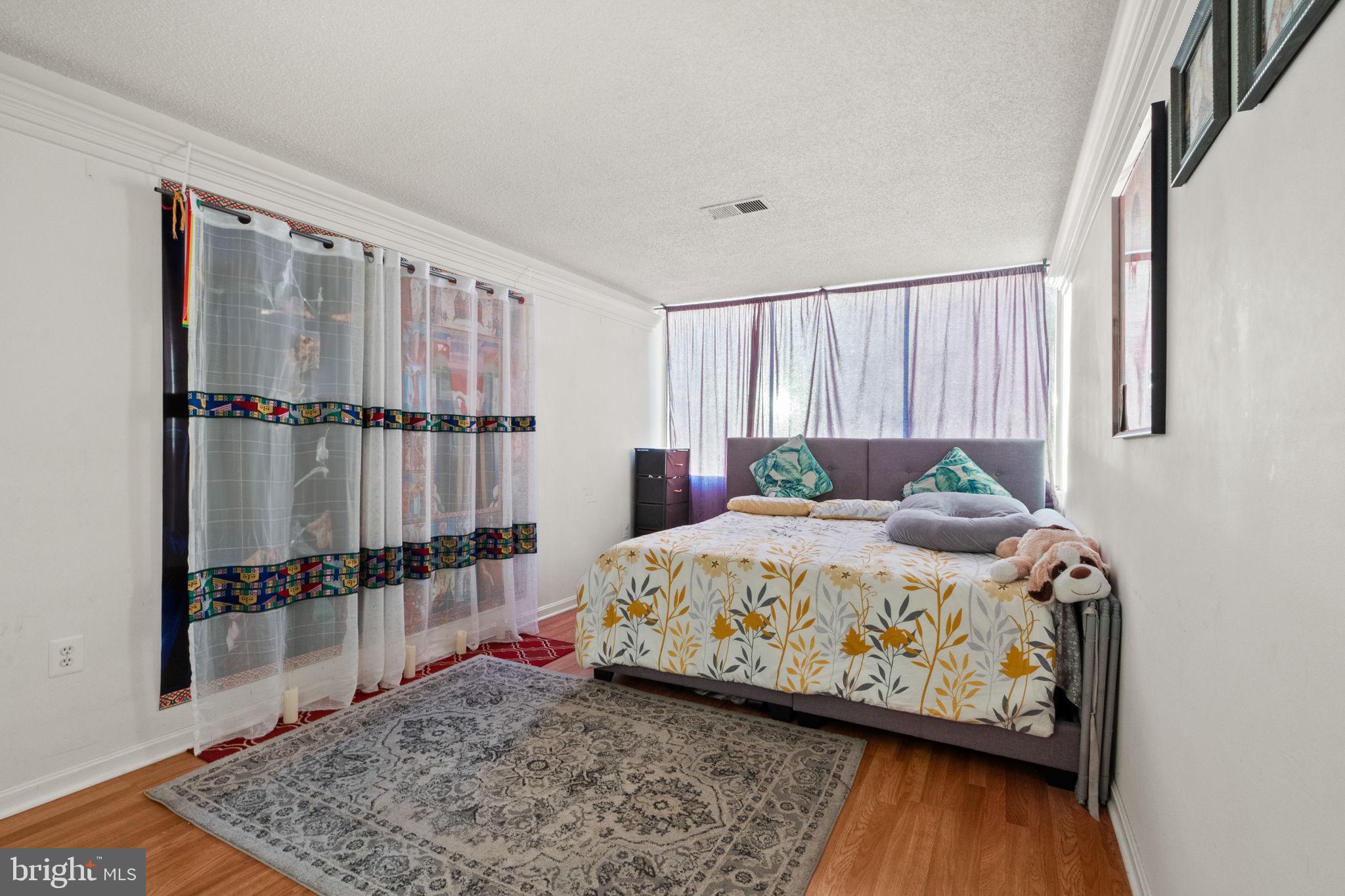 PRESIDENTIAL PARK - Residential