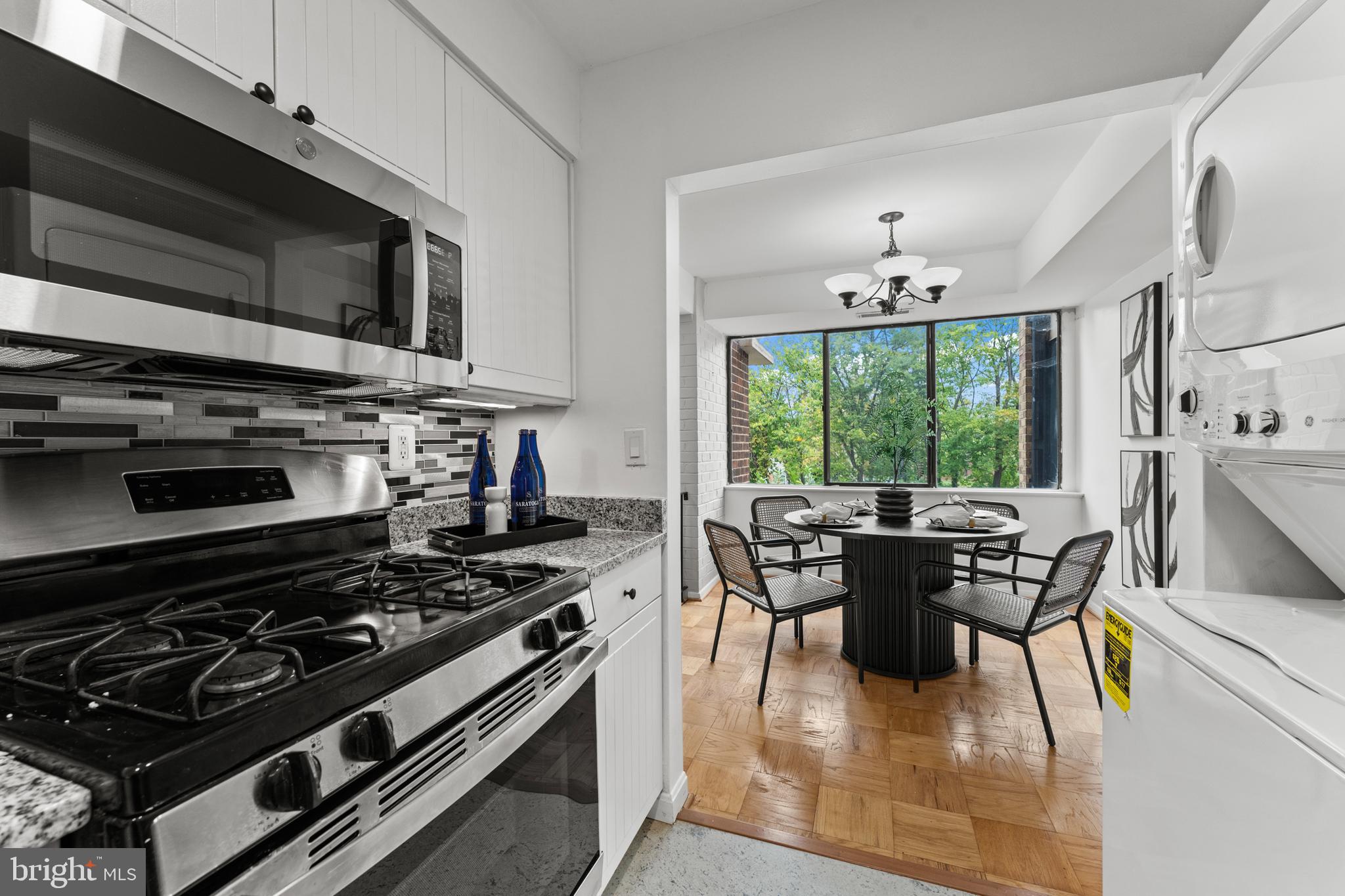 AMERICANA FINMARK - Residential