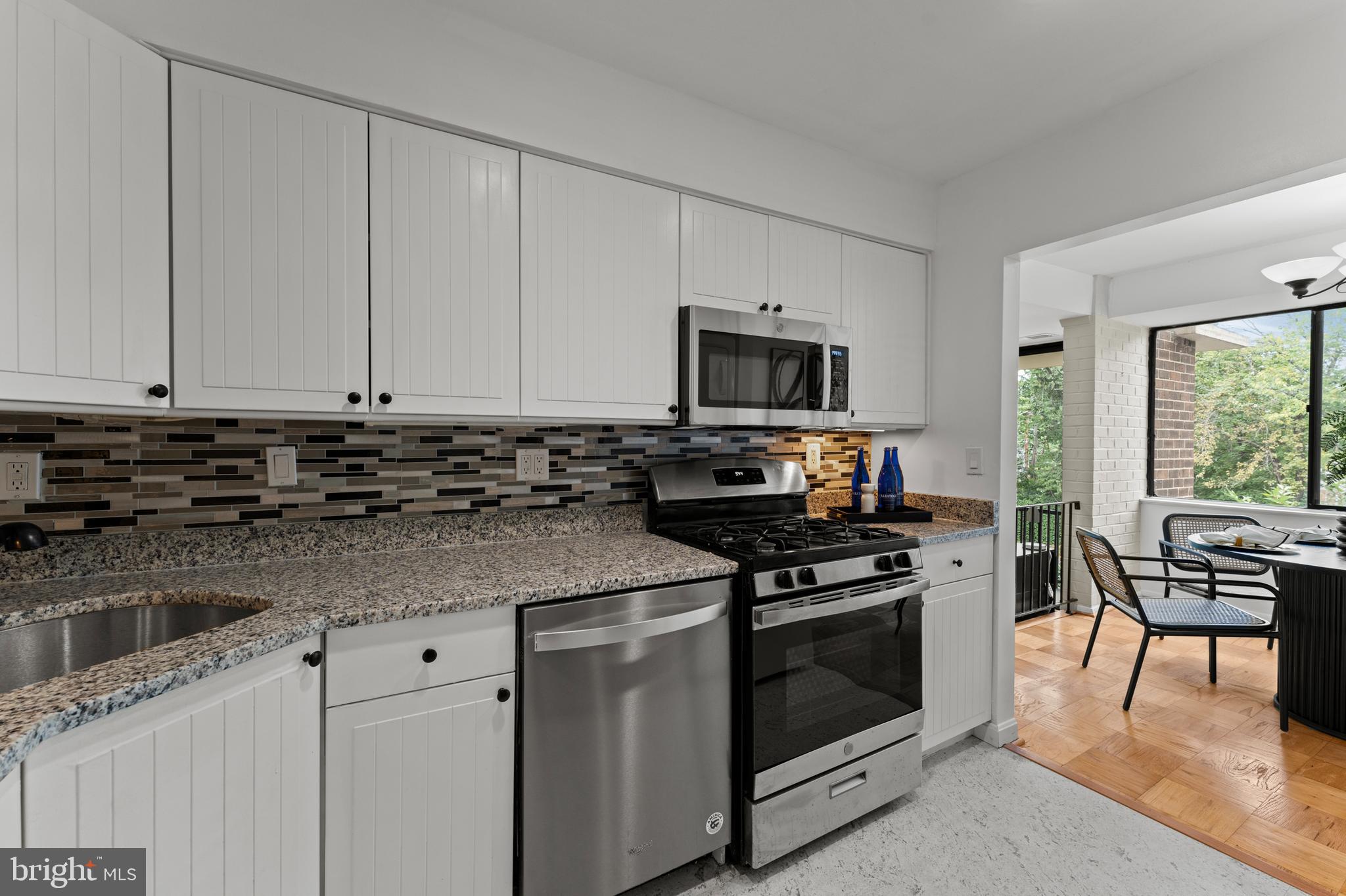 AMERICANA FINMARK - Residential