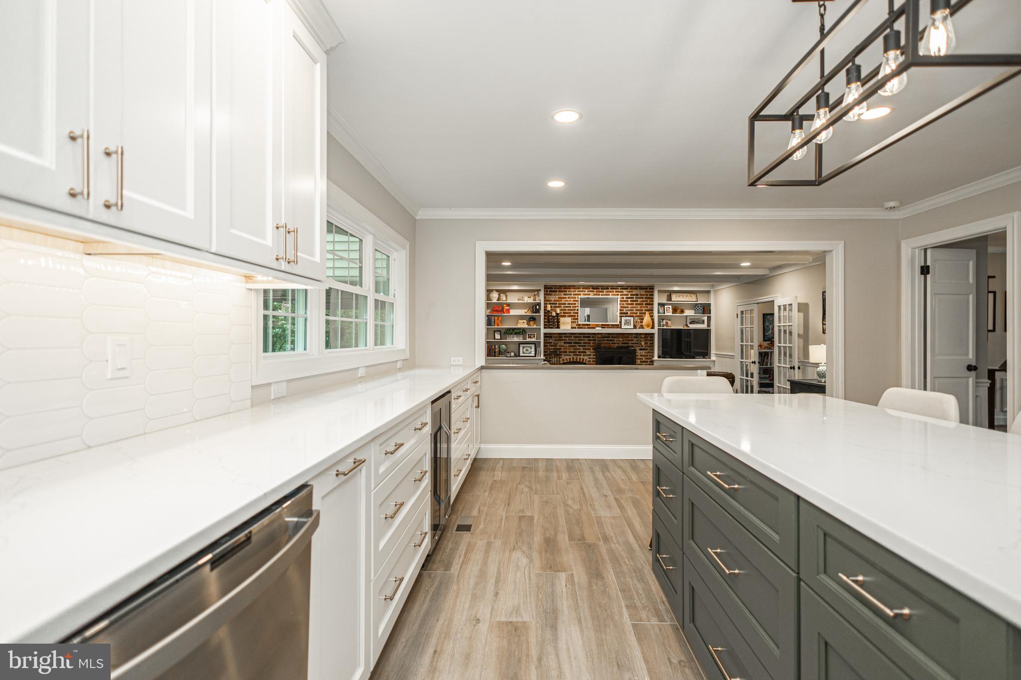 MIRROR LAKE FARMS - Residential