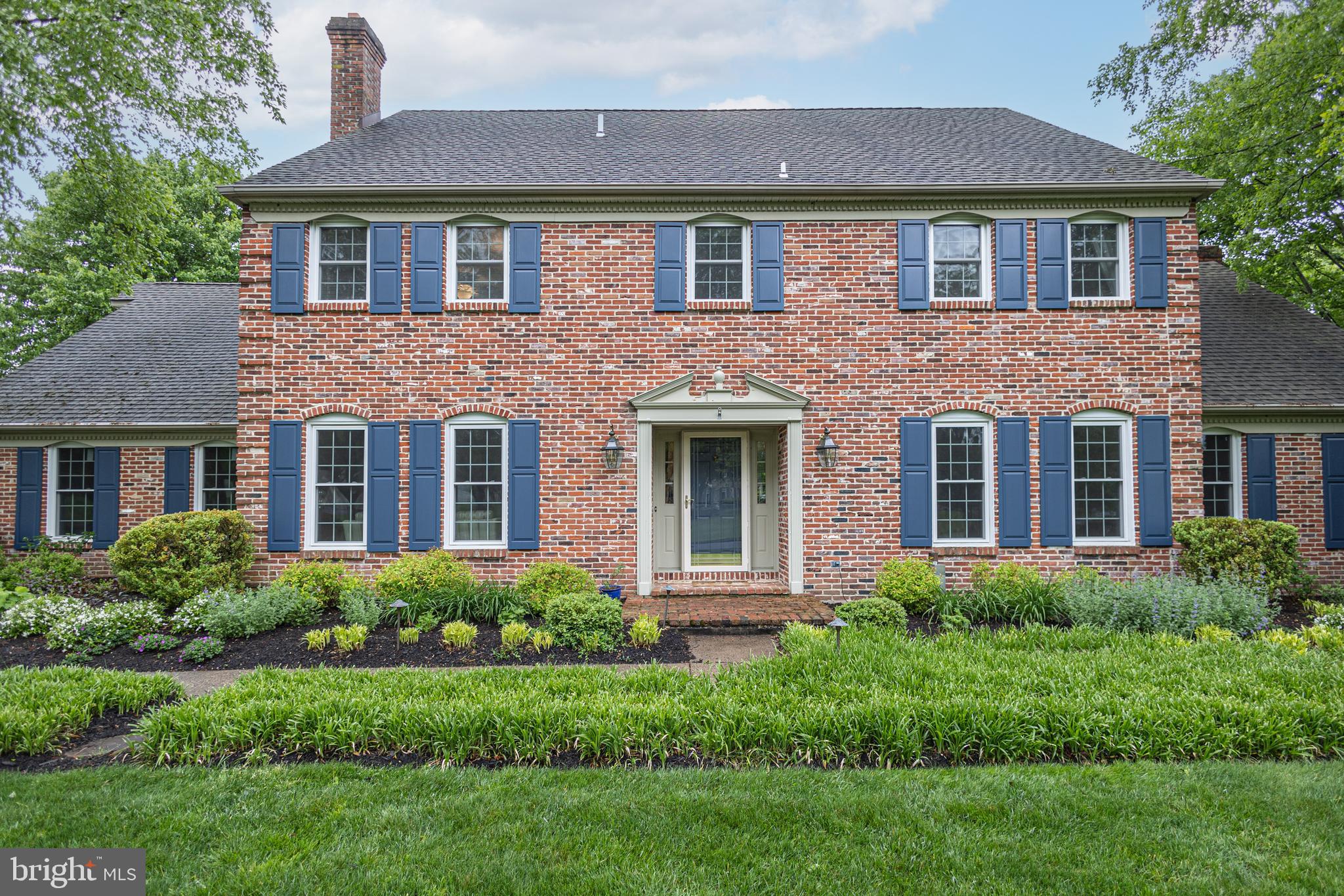 MIRROR LAKE FARMS - Residential