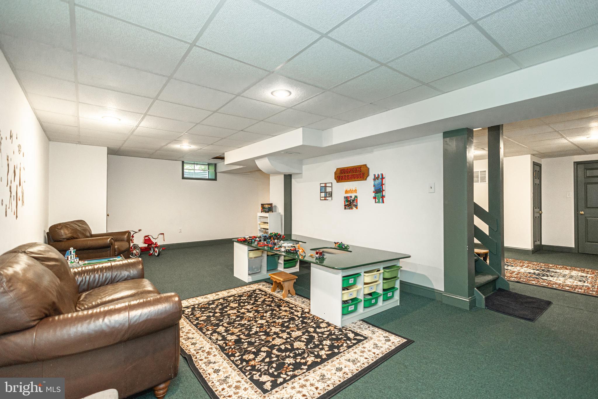 MIRROR LAKE FARMS - Residential