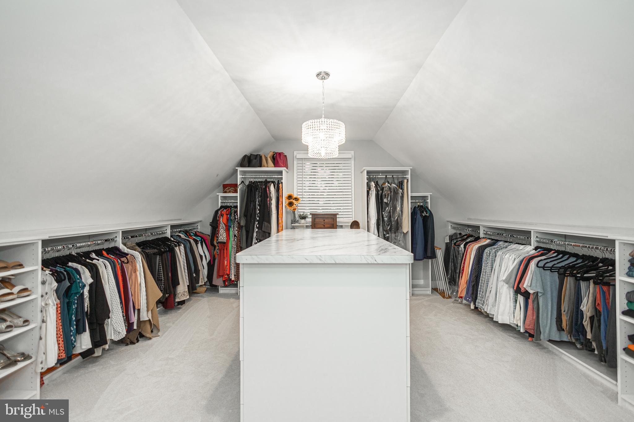 MIRROR LAKE FARMS - Residential