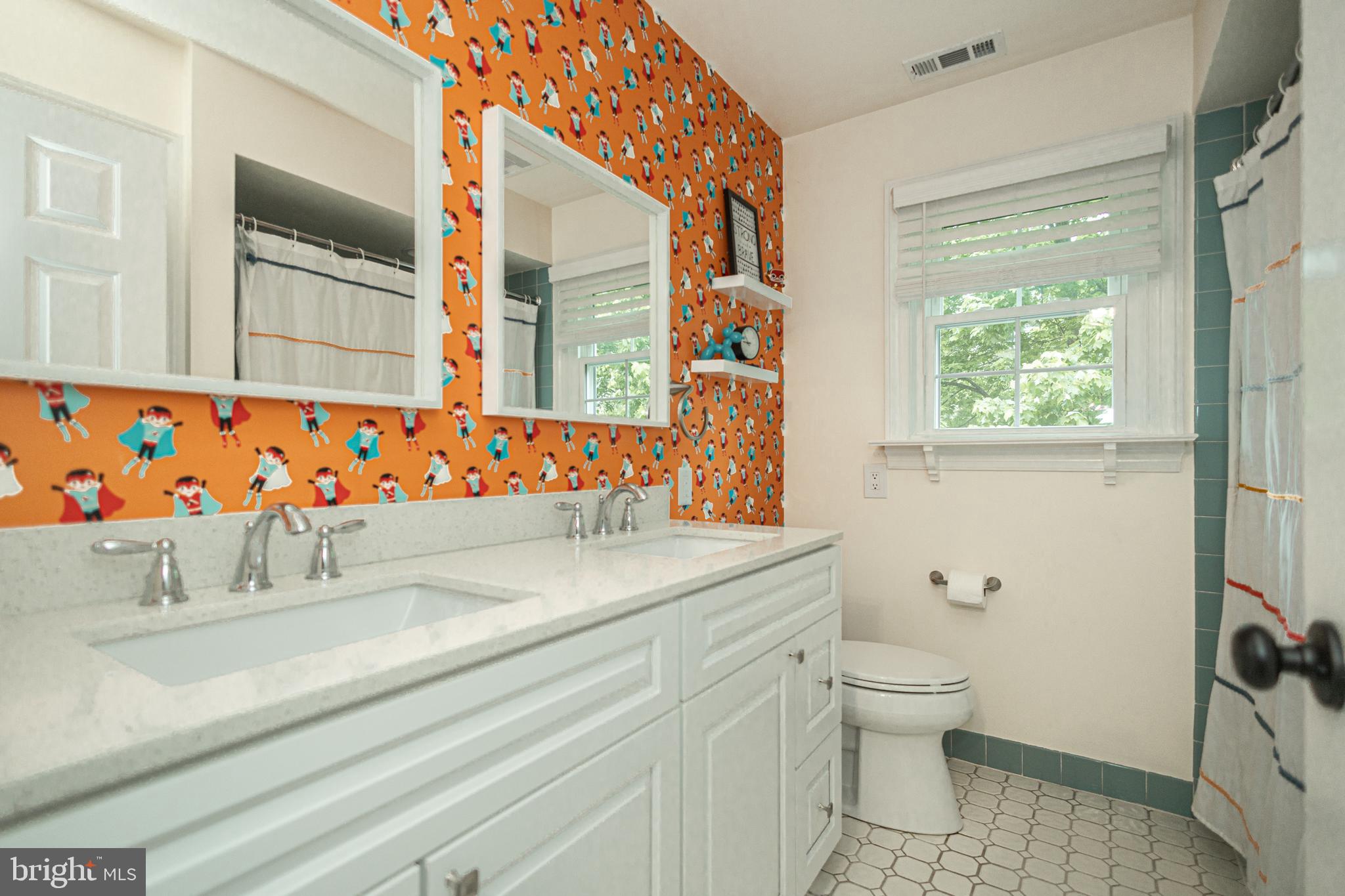 MIRROR LAKE FARMS - Residential