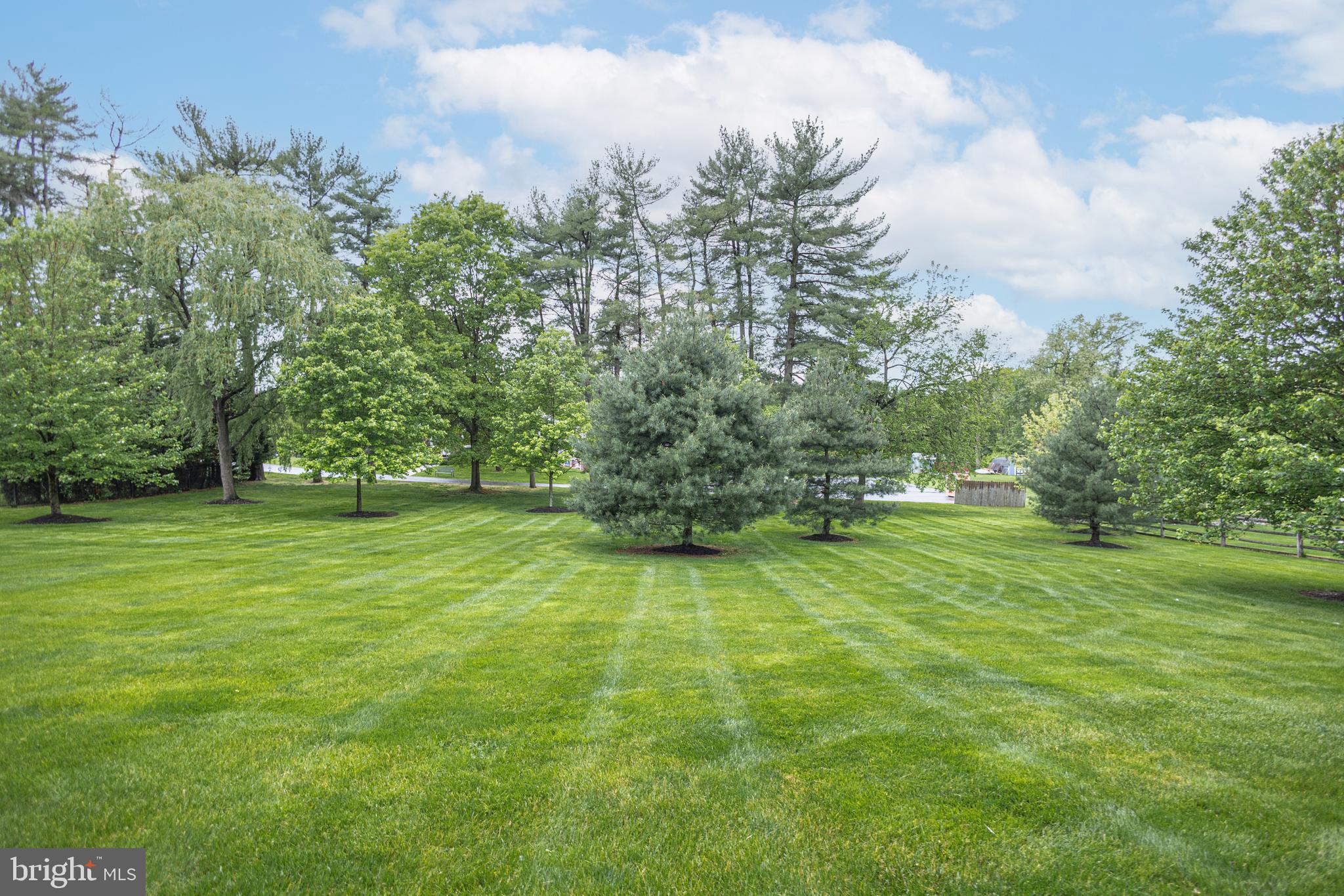 MIRROR LAKE FARMS - Residential