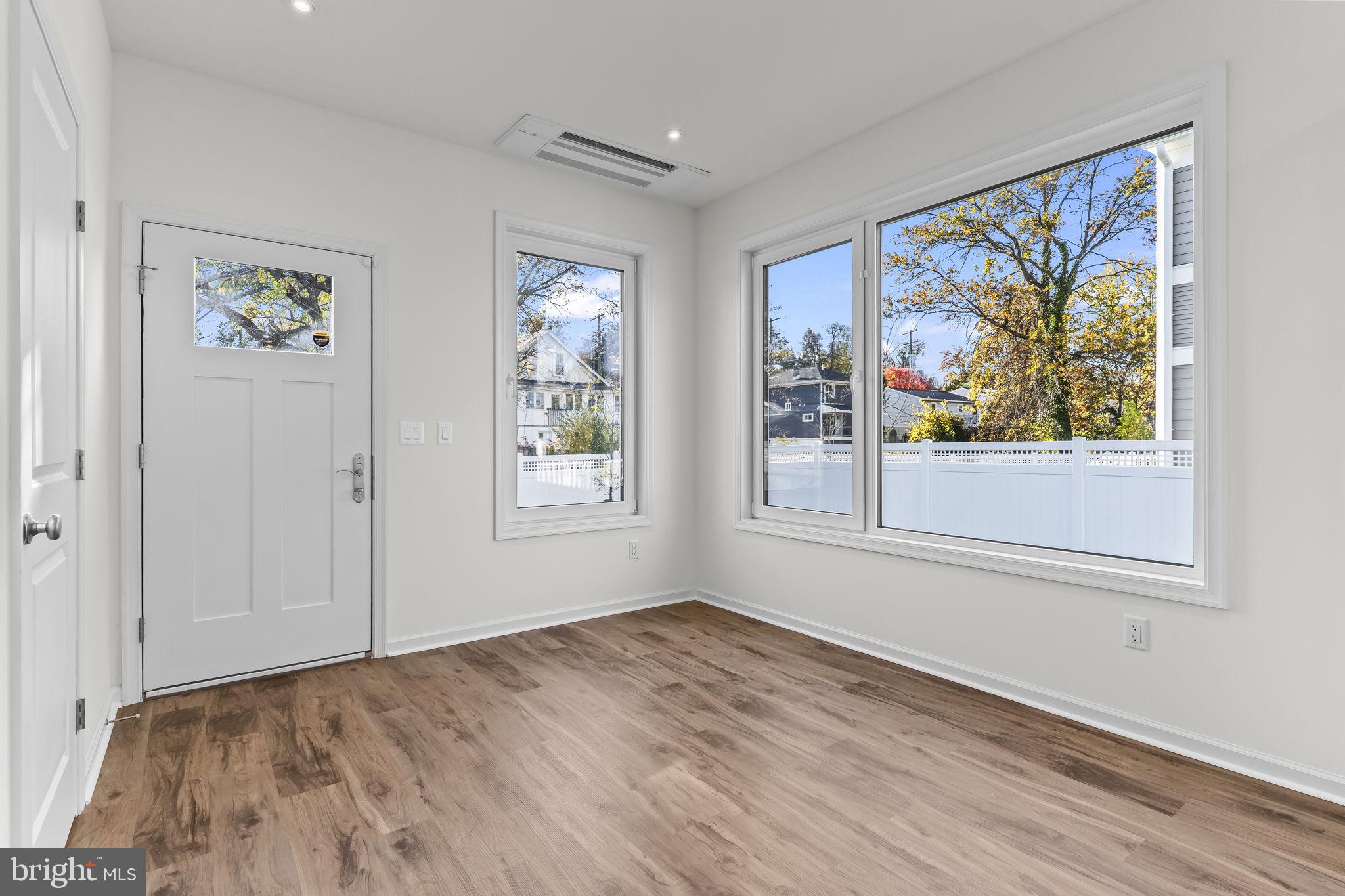 FAIRMOUNT HEIGHTS - Residential