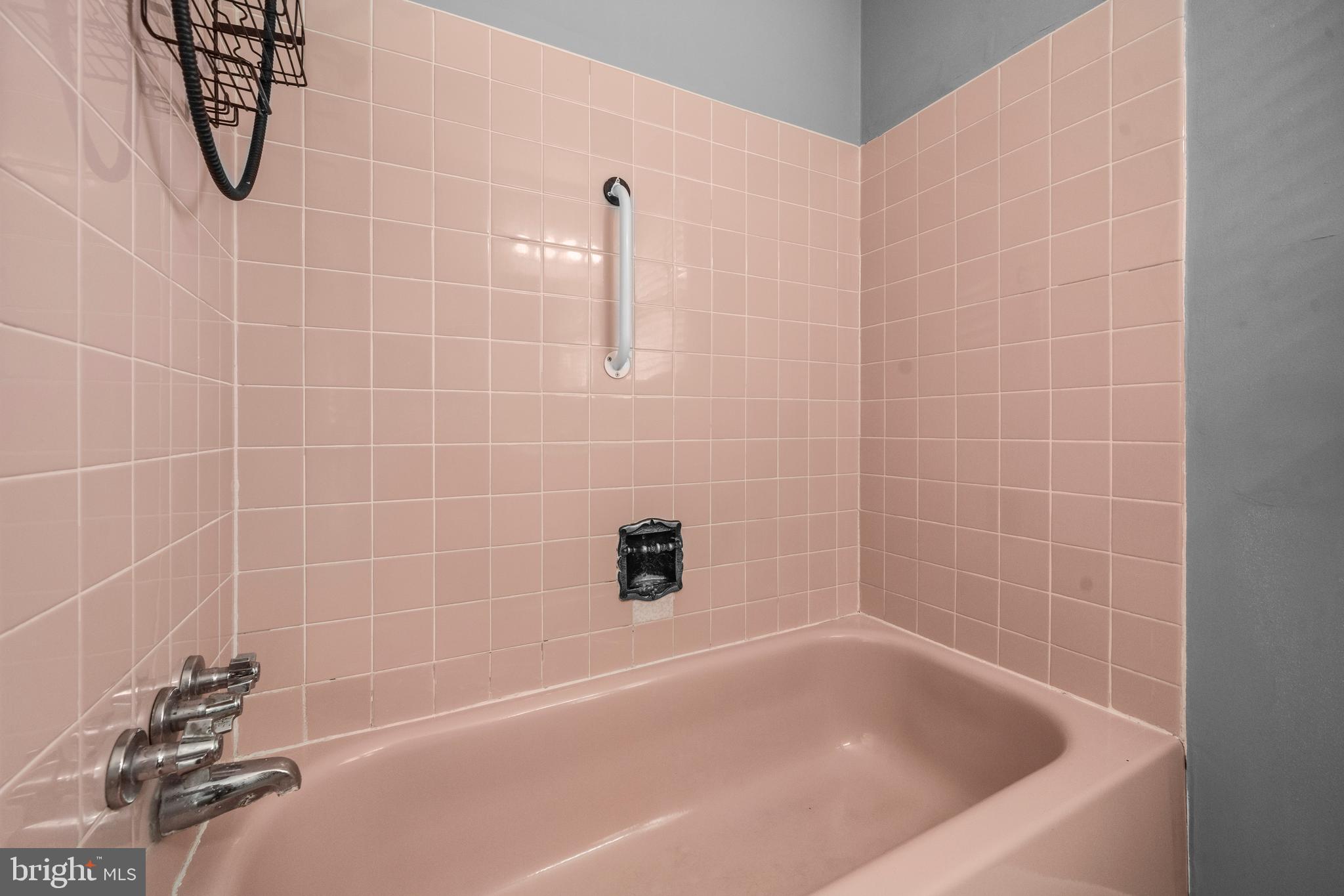 WICKFORD - Residential