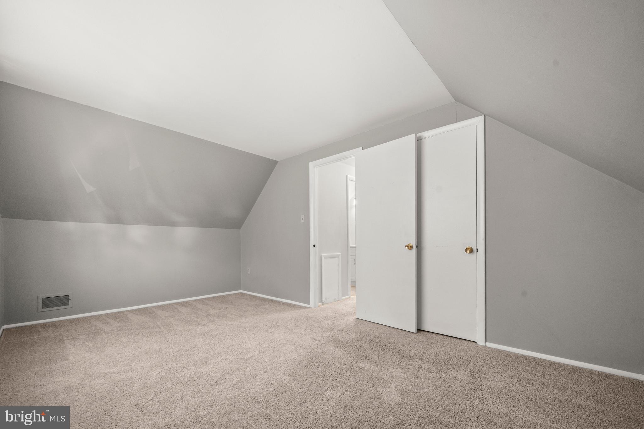 WICKFORD - Residential