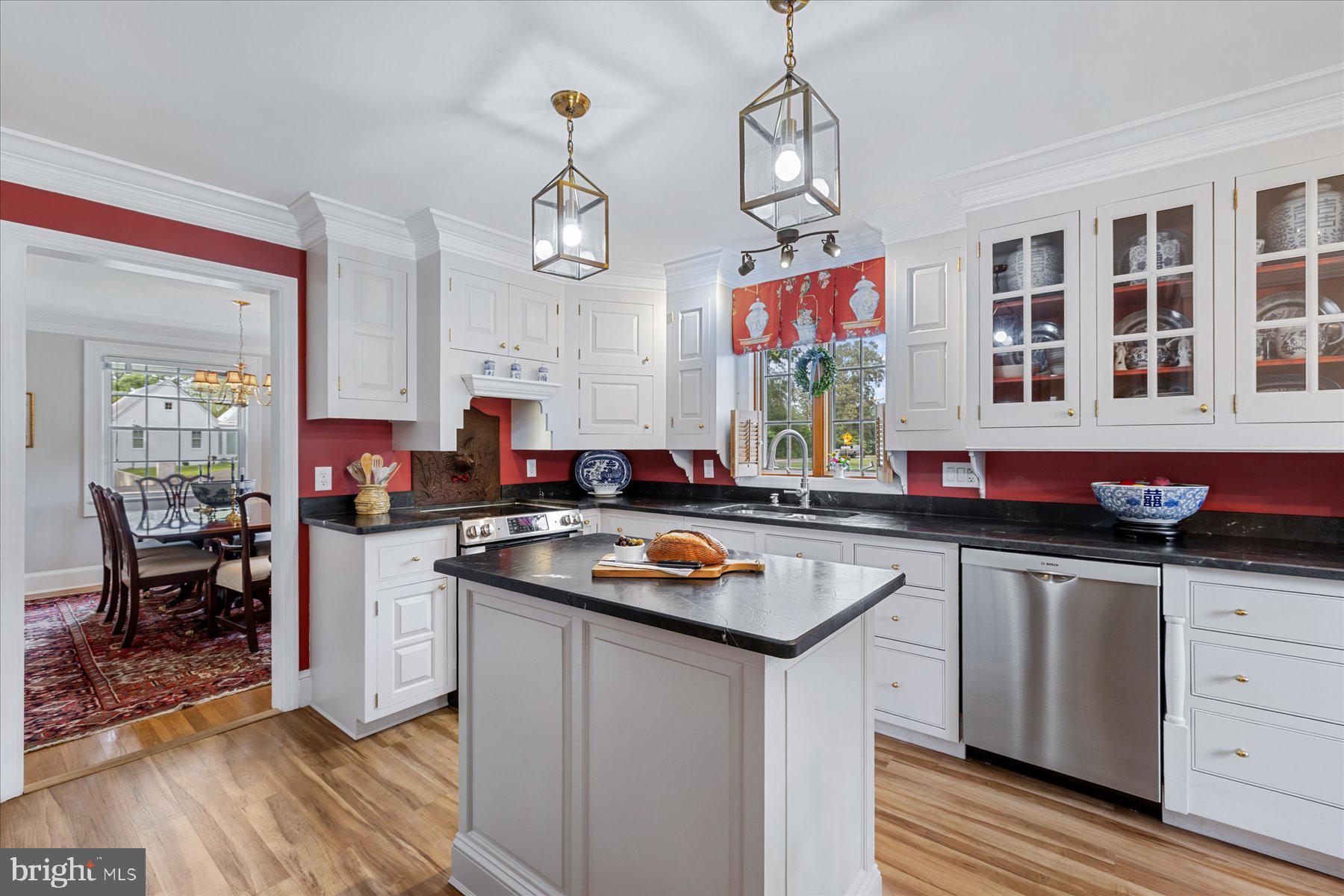 MILFORD - Residential