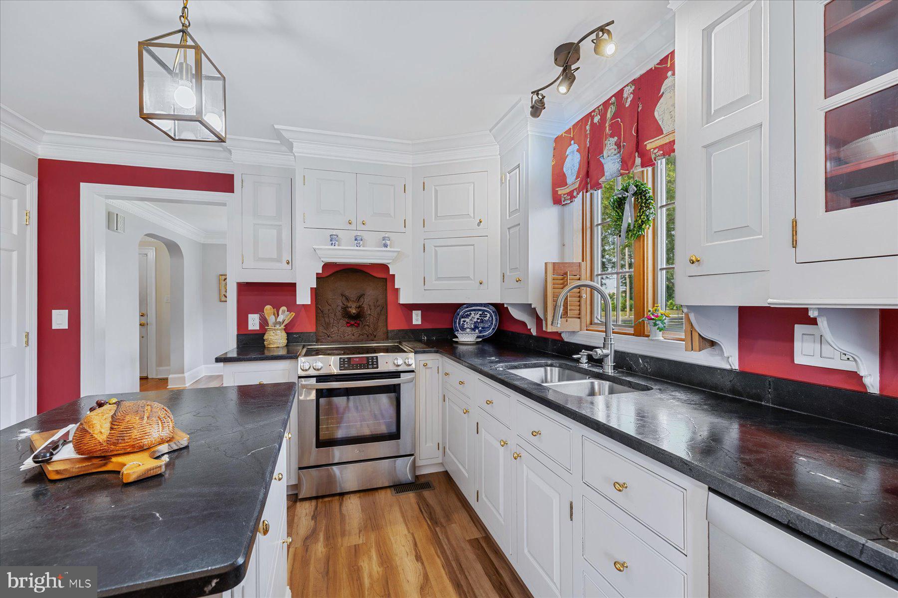 MILFORD - Residential