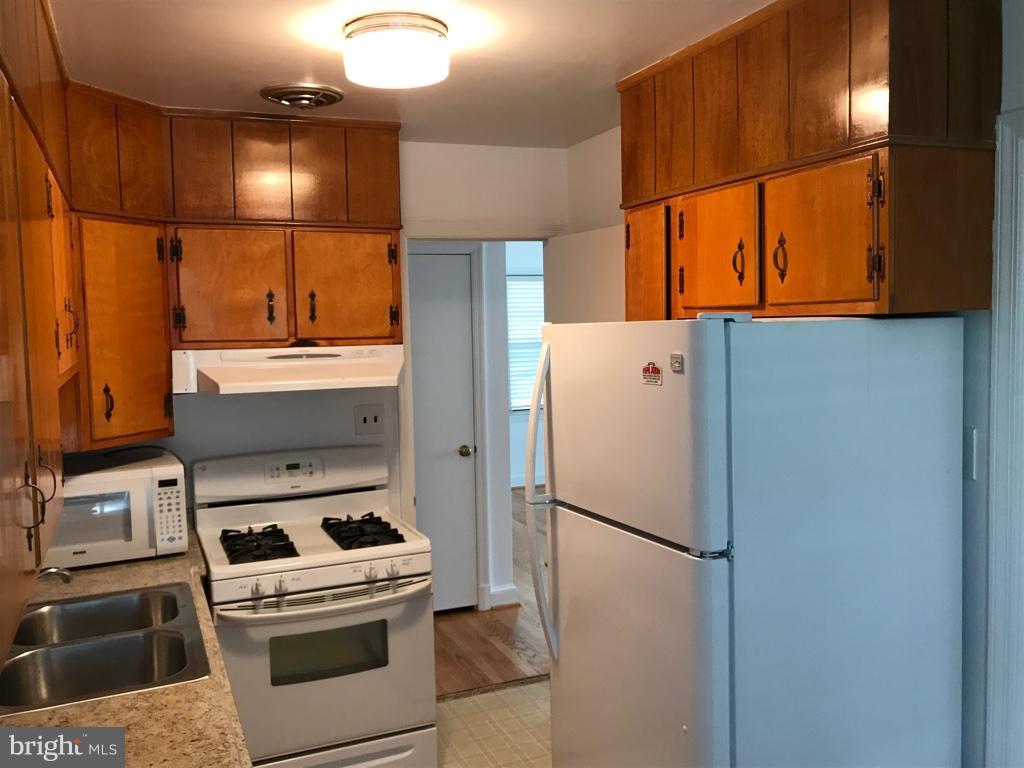 FAIRVIEW - Residential Lease