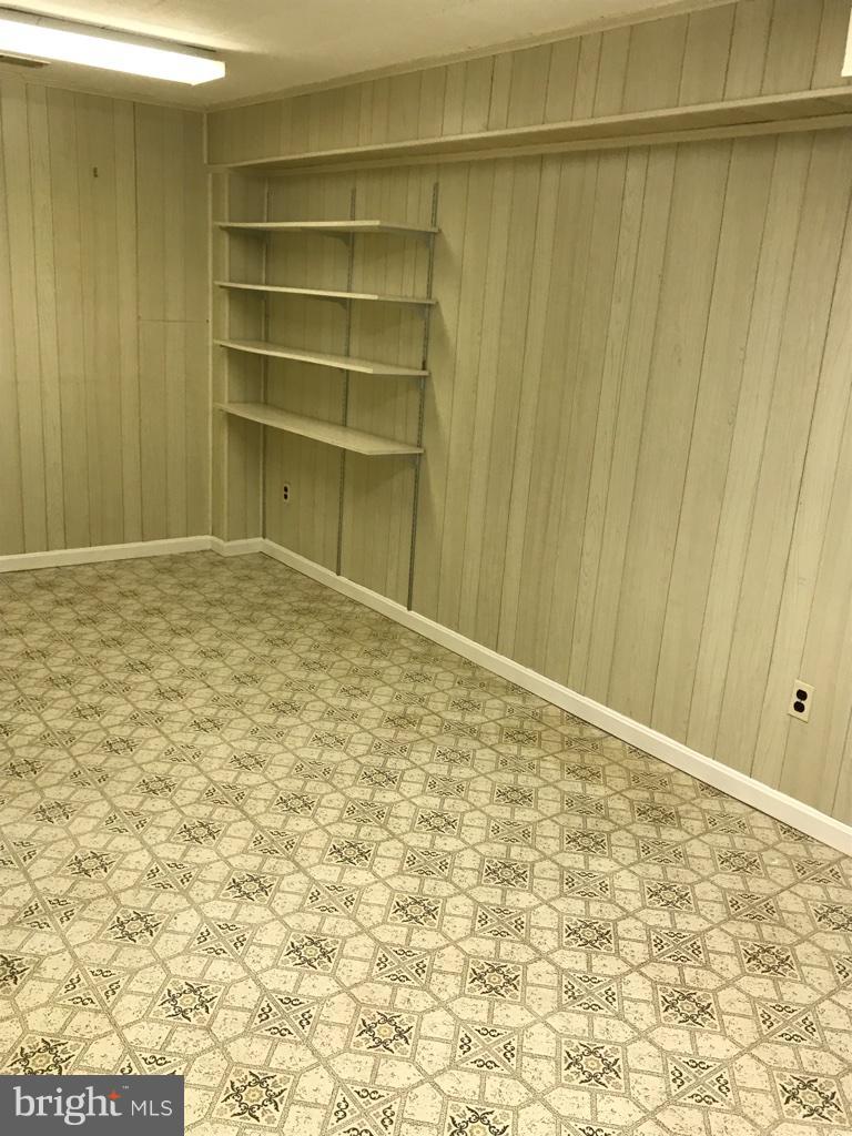 FAIRVIEW - Residential Lease