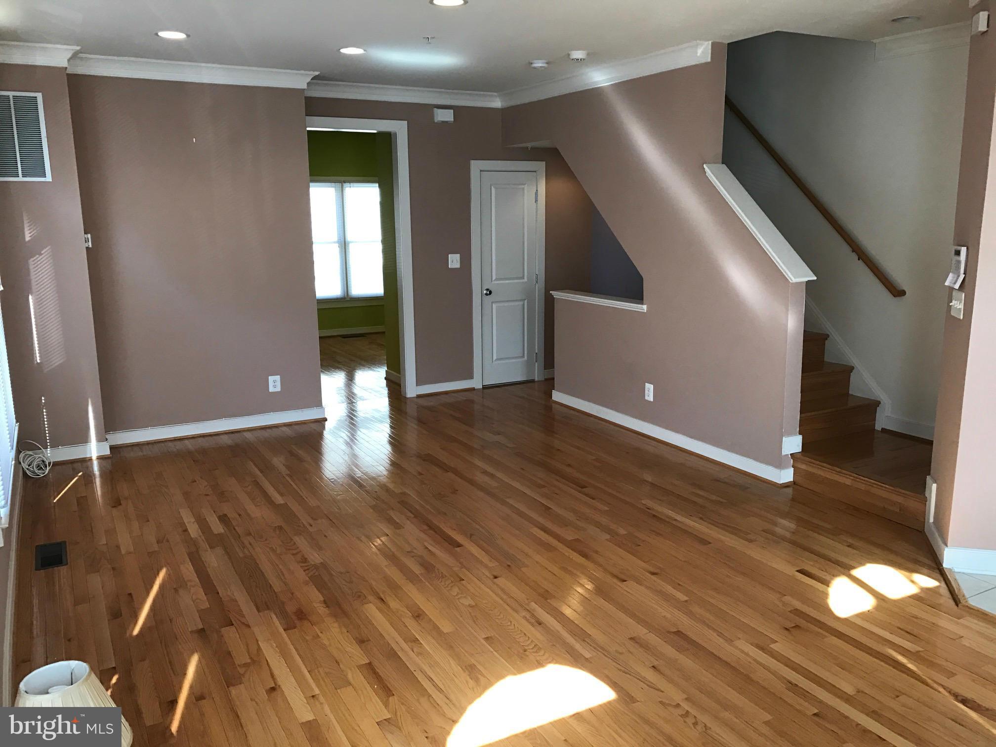 WHEATON FOREST - Residential Lease