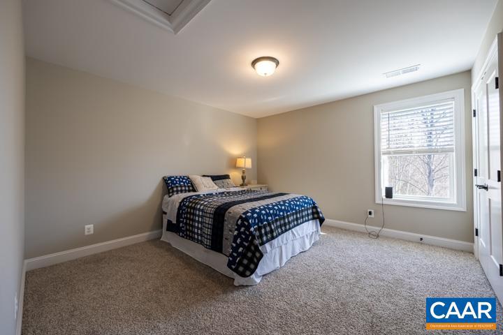 OCTONIA HIGHLANDS - Residential