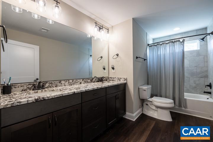 OCTONIA HIGHLANDS - Residential